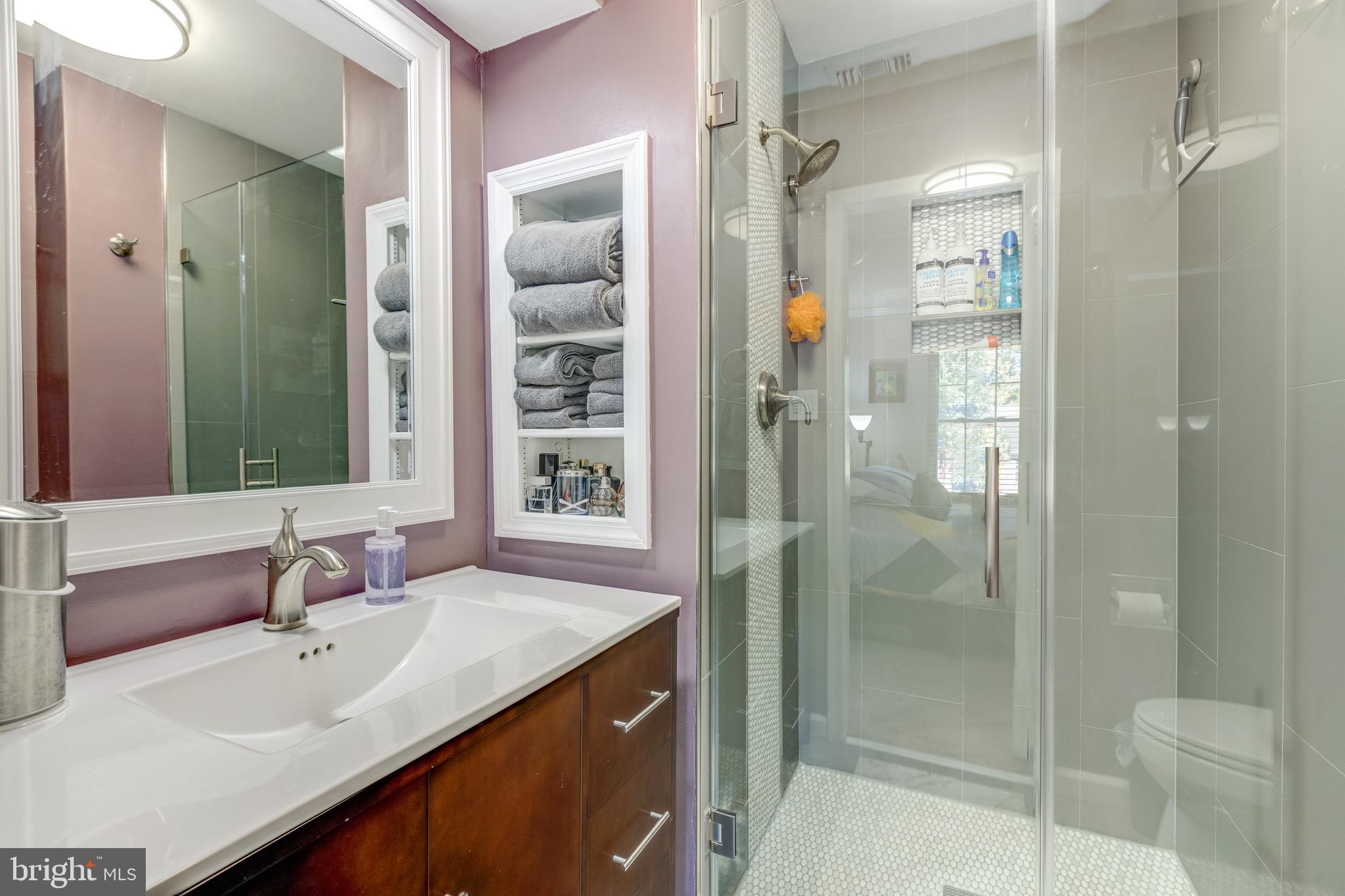 FAIR WOODS - Residential