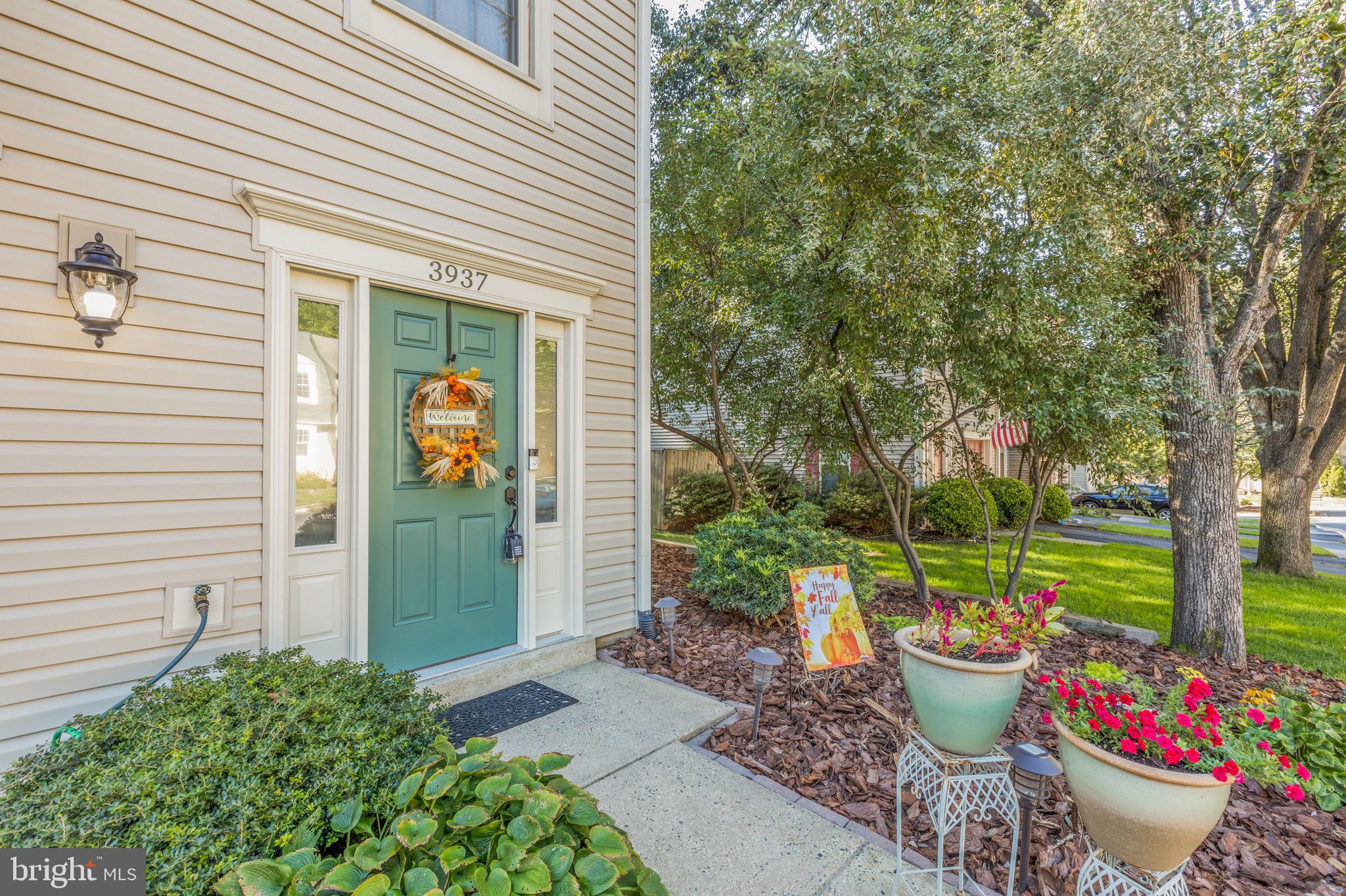 FAIR WOODS - Residential