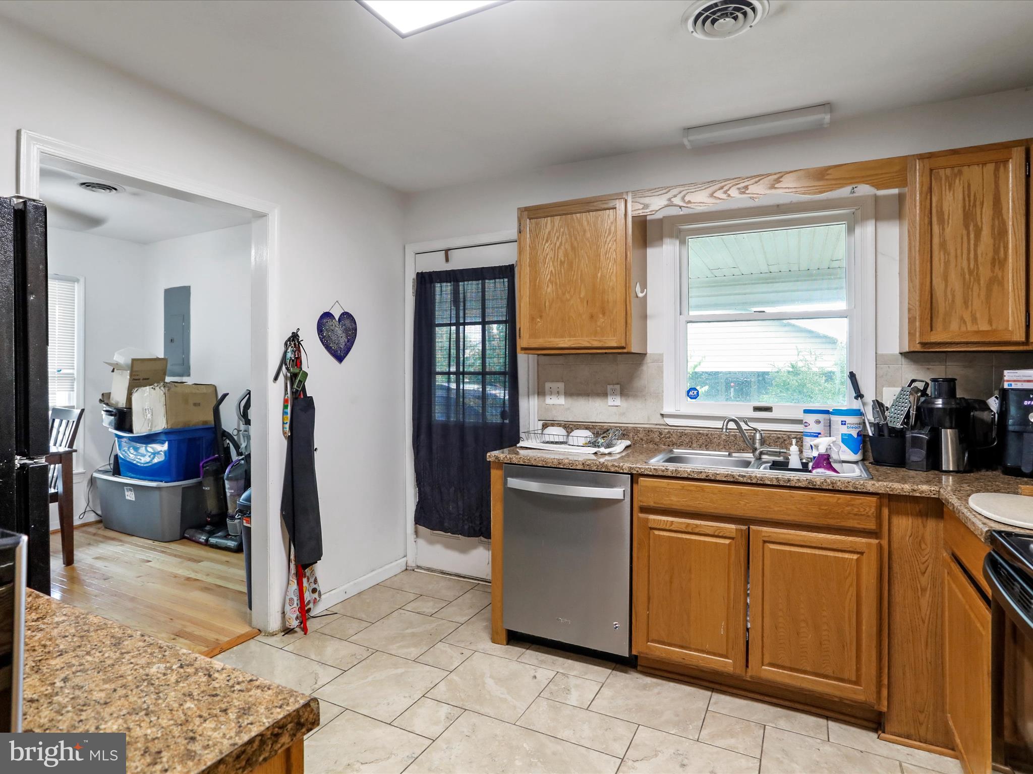 HILLCREST - Residential