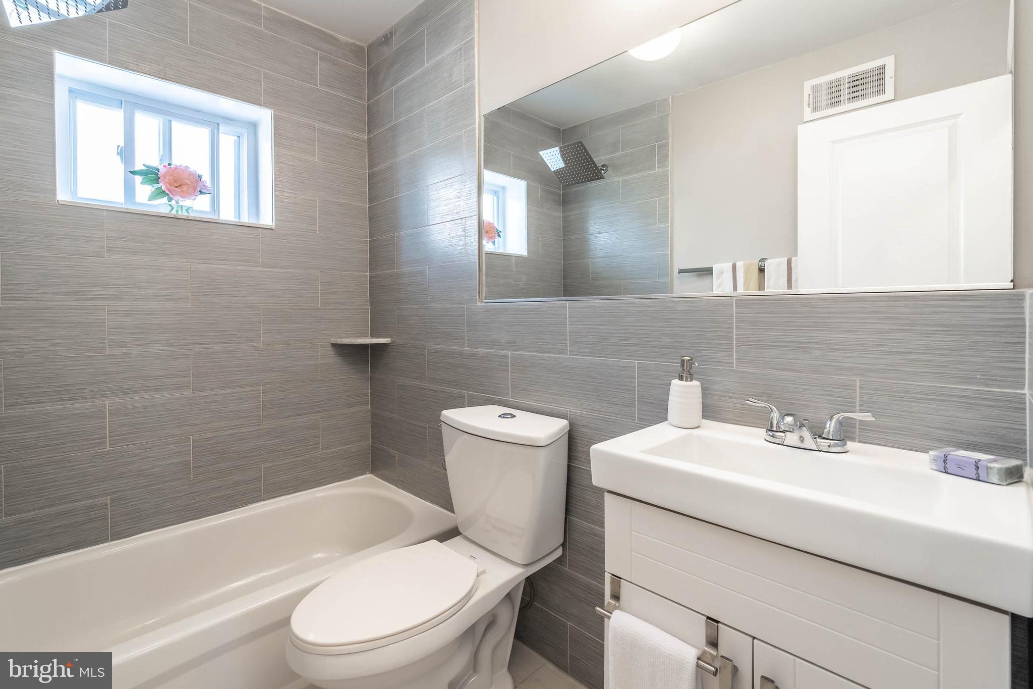 CENTER CITY - Residential