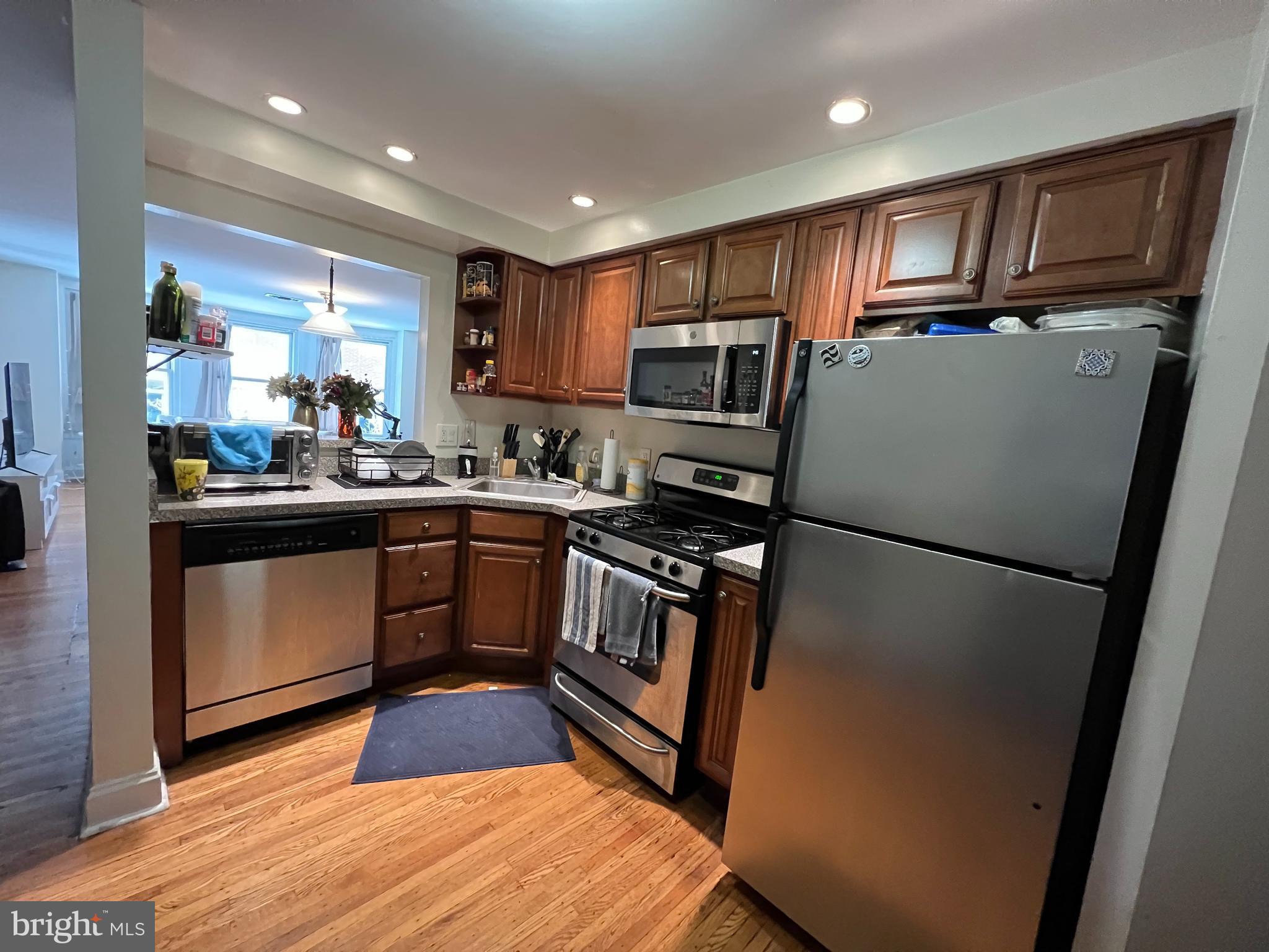 RITTENHOUSE SQUARE - Residential Lease