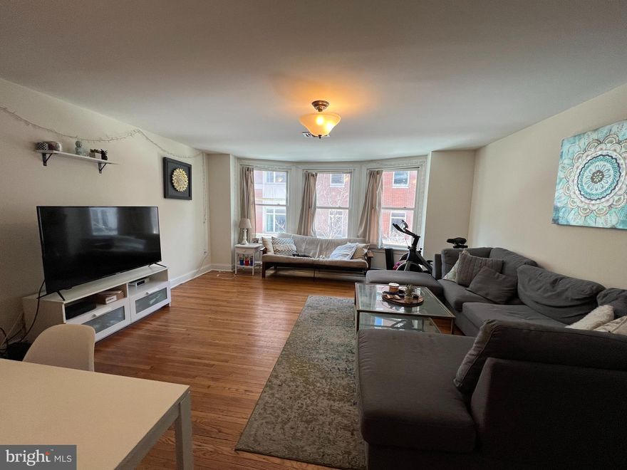 Three bedroom, two bathroom bi-level in a boutique walk-up steps from Rittenhouse Square. The first floor of the home has an open living room/dining room with a large bay window overlooking 18th Street, a generously sized kitchen, a bedroom and full bathroom. The second floor has two bedrooms, a full bathroom and a washer/dryer. Location is everything: Rittenhouse Square is ranked the 6th best neighborhood in North America by Places Rated Almanac. There are 175 restaurants and 199 retailers within a three block radius. Within close walking distance to the Market Street office corridor, The Avenue of the Arts and University City. 30th Street Station and Philadelphia International Airport are only minutes away.