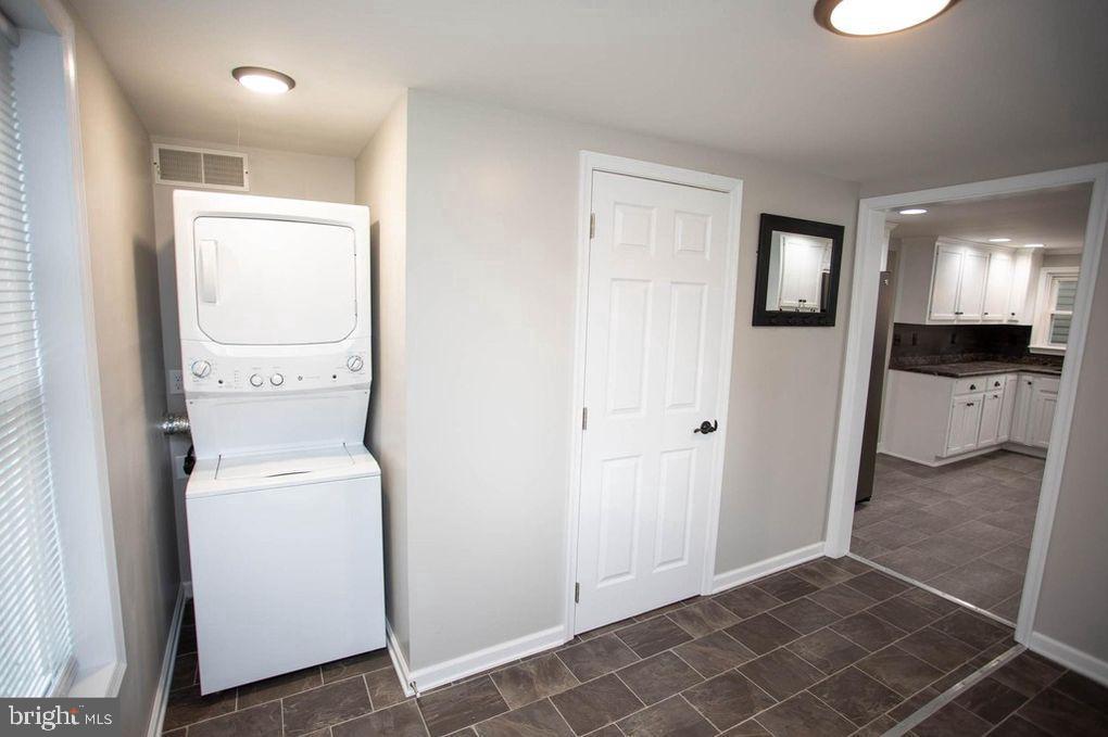 ST THOMAS - Residential Lease