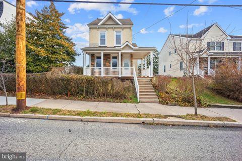 321 FRANKLIN AVENUE PHOENIXVILLE PA 19460