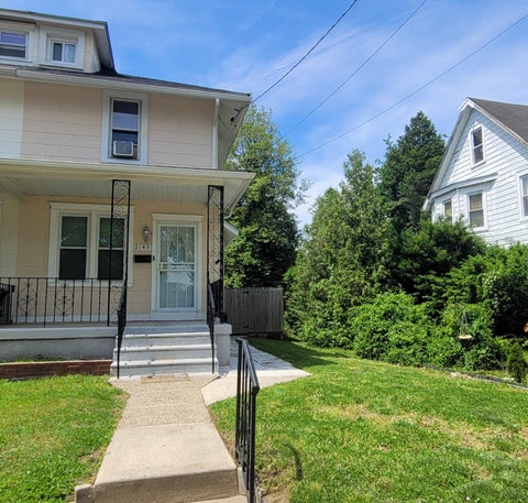 Townhouse For Sale - 2145 Merchantville Avenue<br/> PENNSAUKEN, NJ 08110
