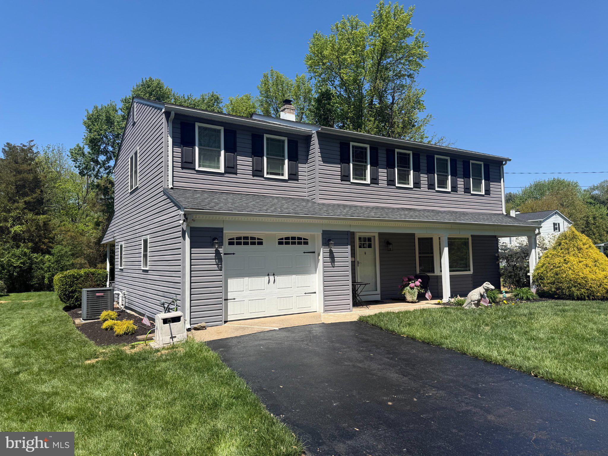 LANGHORNE MANOR - Residential