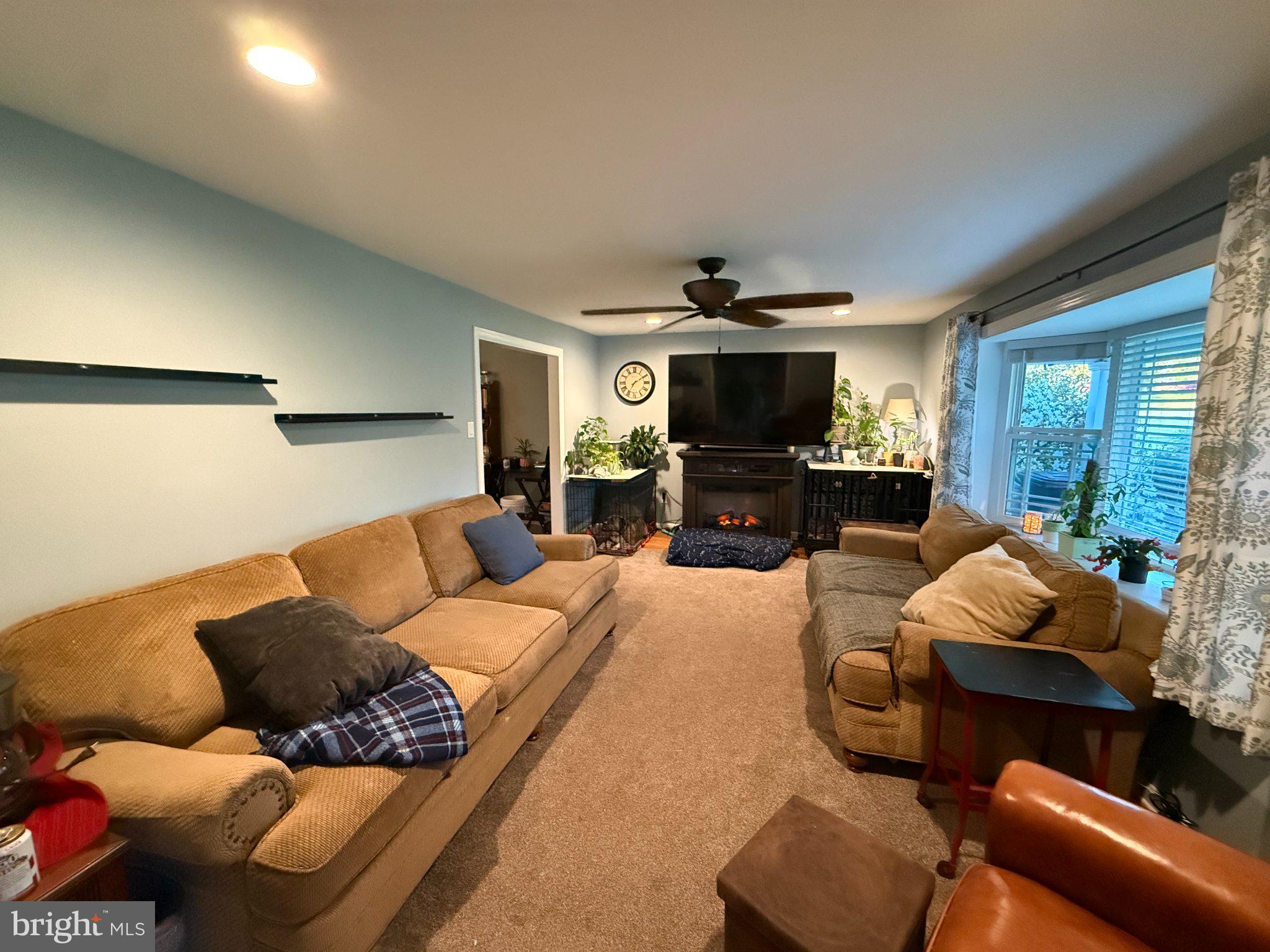 LANGHORNE MANOR - Residential