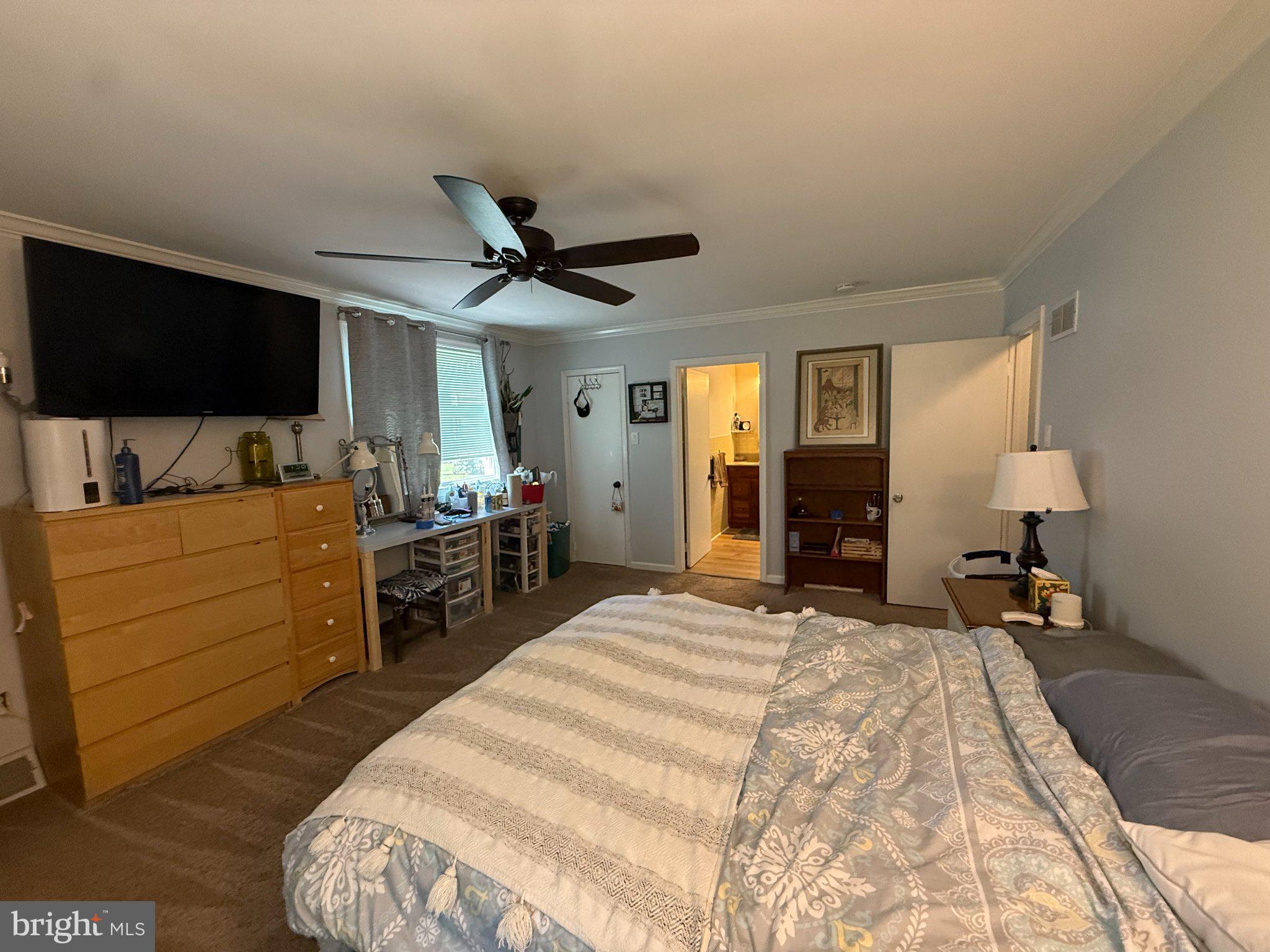 LANGHORNE MANOR - Residential