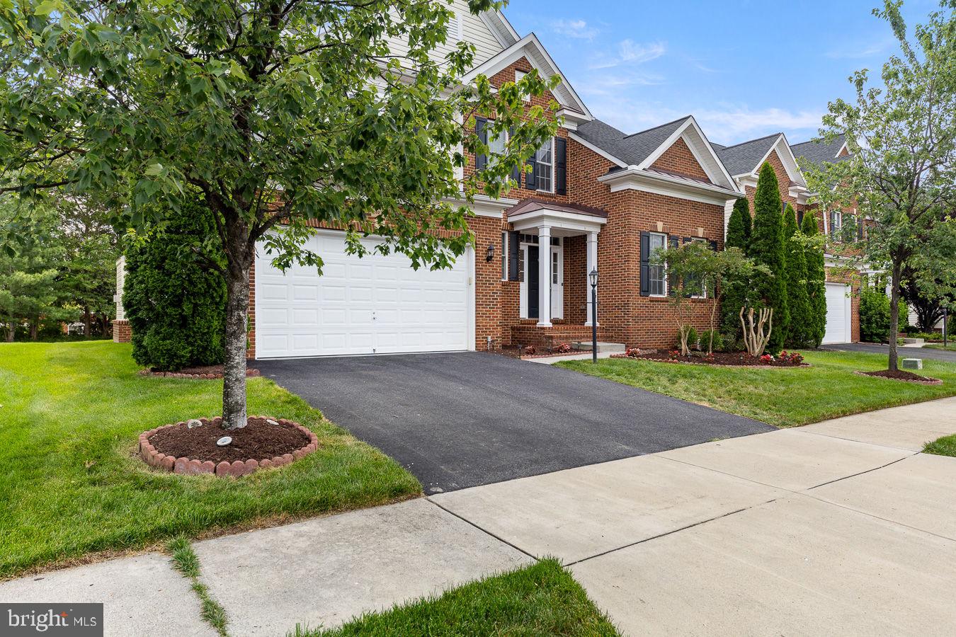 23276 FALLEN HILLS DRIVE