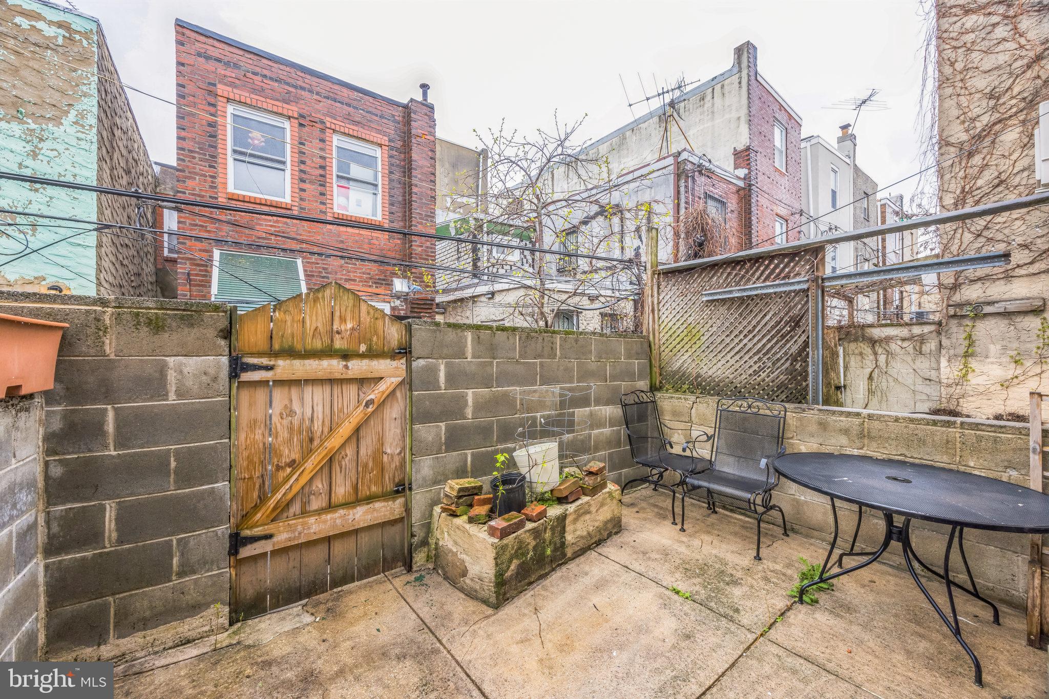 EAST PASSYUNK CROSSING - Residential