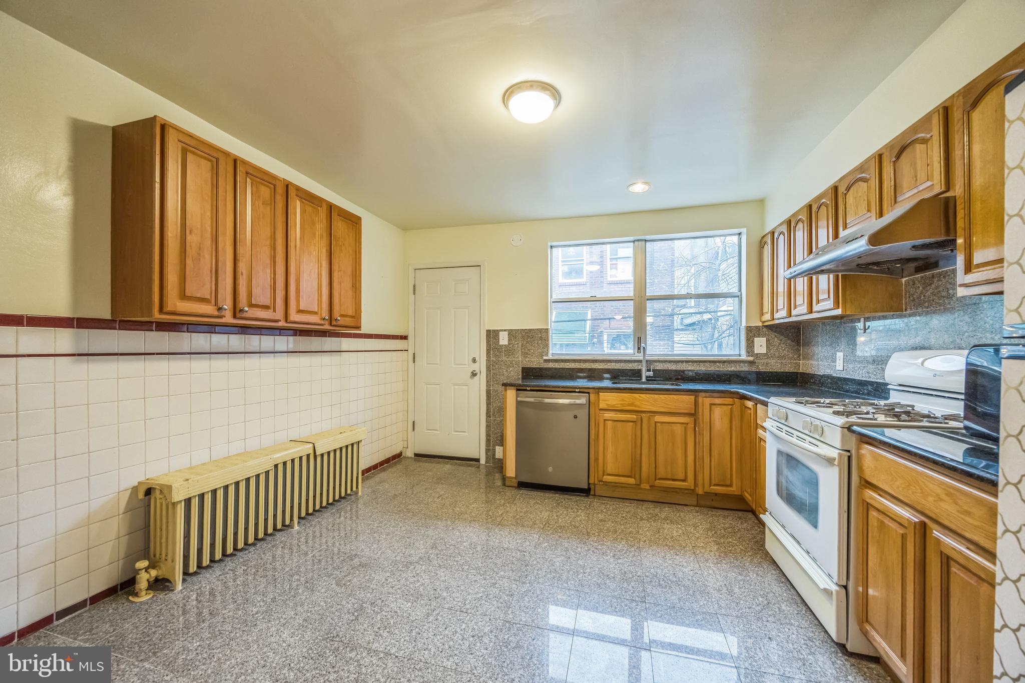 EAST PASSYUNK CROSSING - Residential