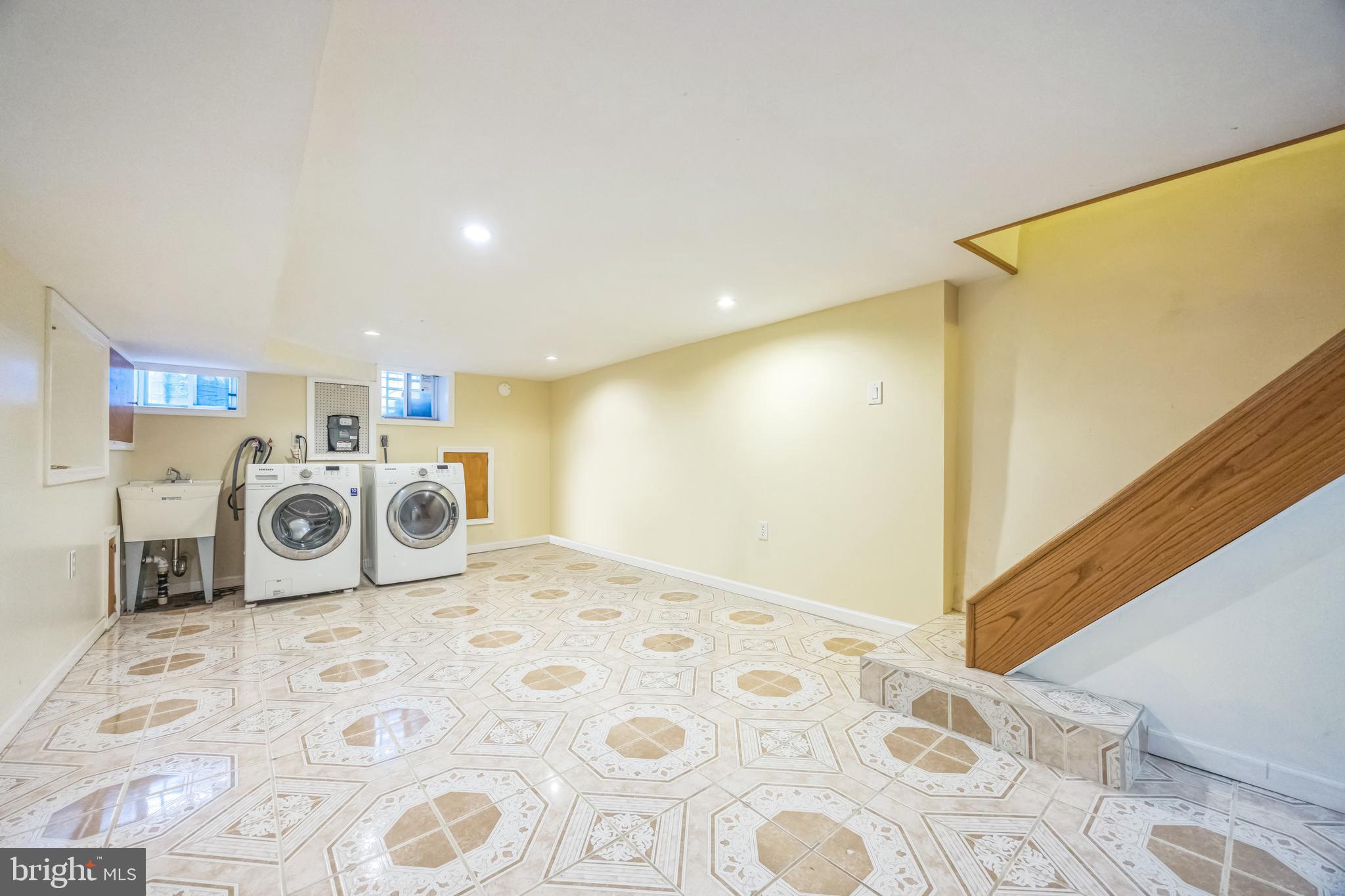 EAST PASSYUNK CROSSING - Residential