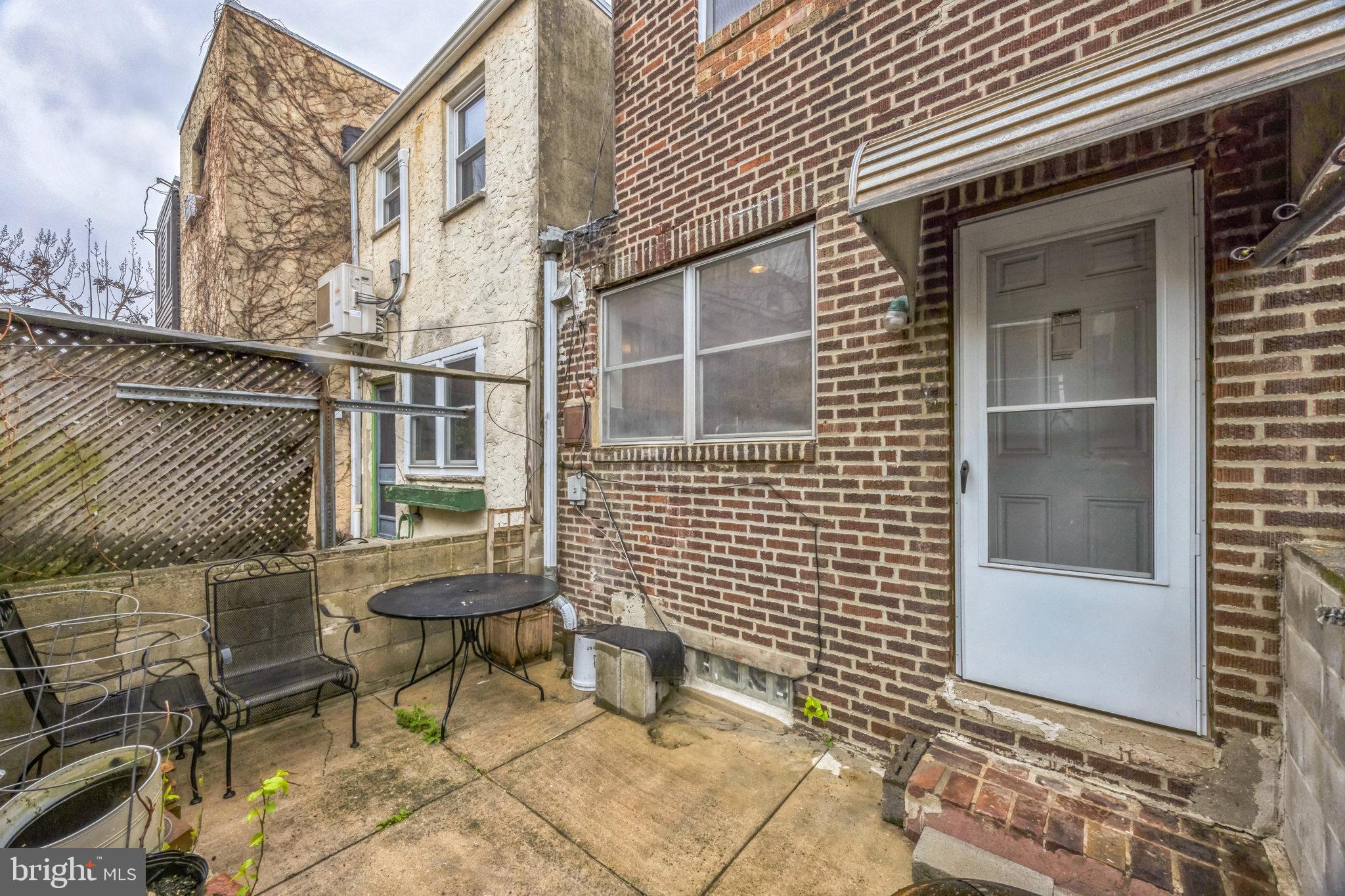 EAST PASSYUNK CROSSING - Residential