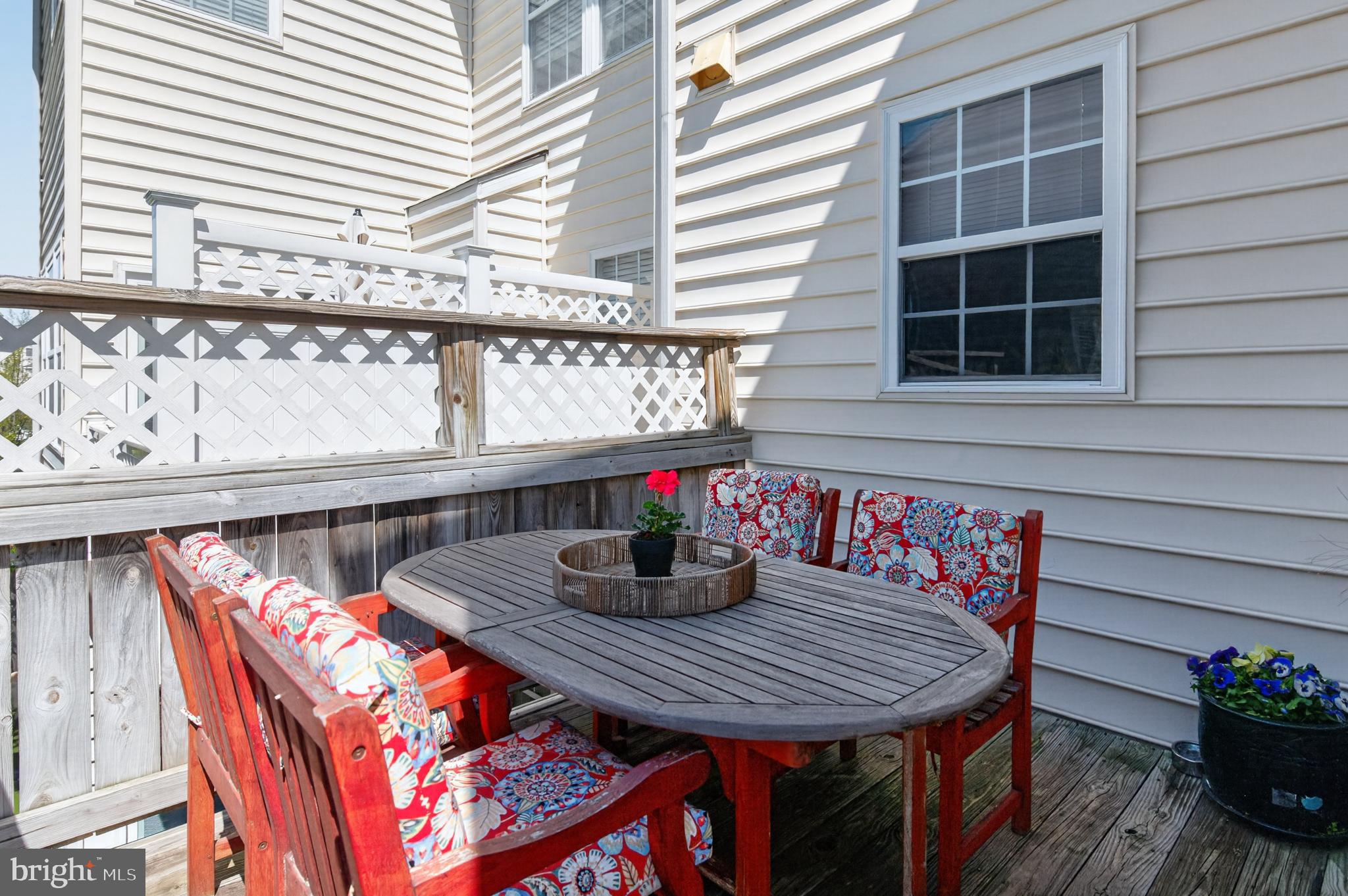 THE LANDINGS AT RIVER OAKS - Residential