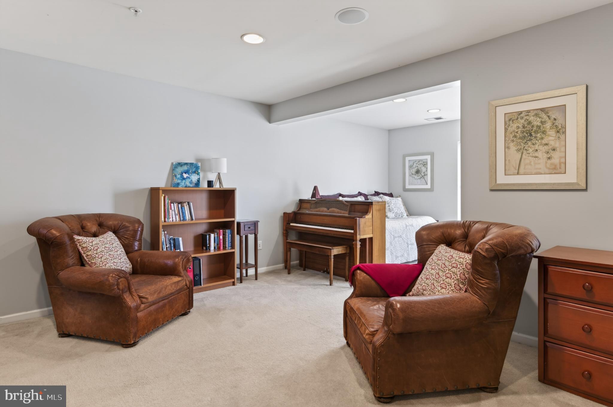 THE LANDINGS AT RIVER OAKS - Residential