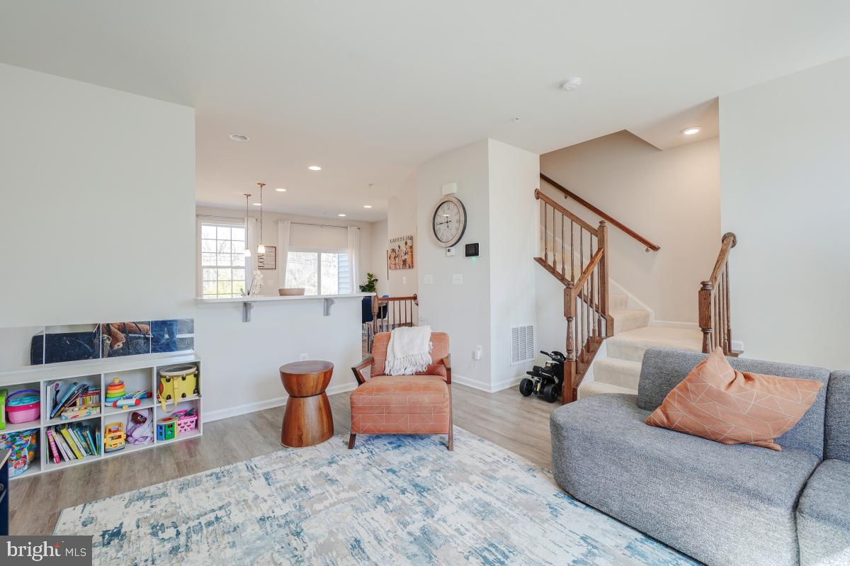 SMITH HOME FARM - Residential Lease