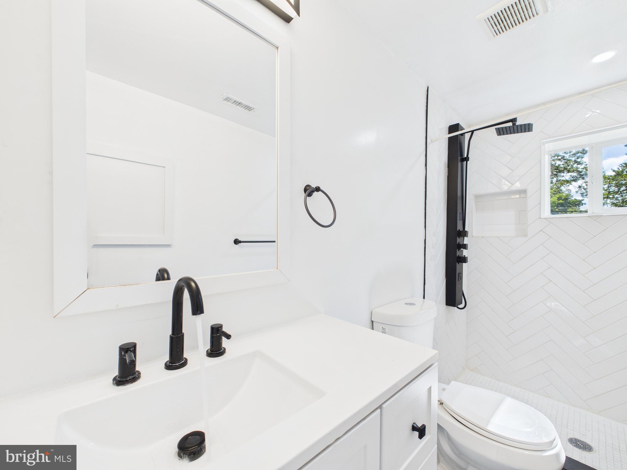 GREATER CAPITOL HEIGHTS - Residential