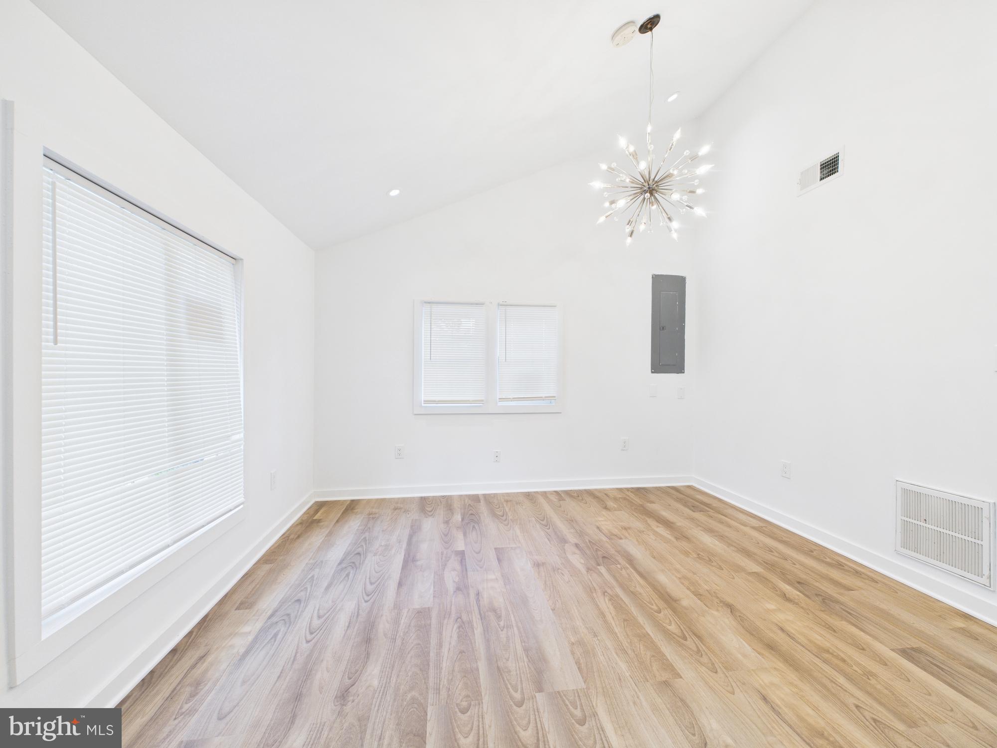 GREATER CAPITOL HEIGHTS - Residential