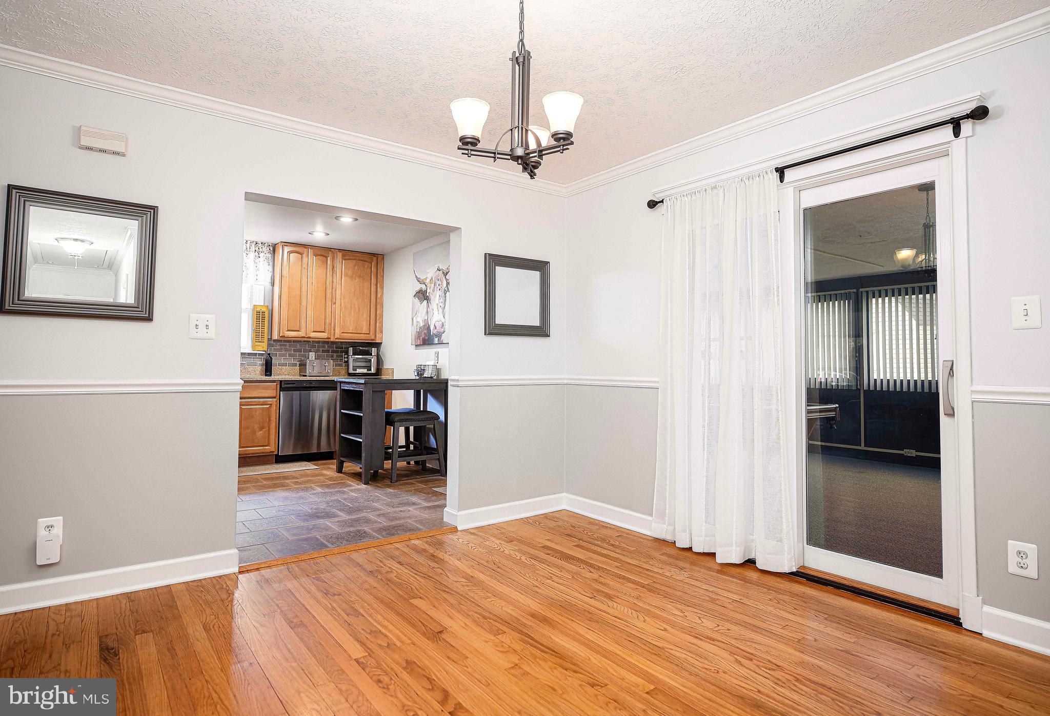 FAIRMONT - Residential