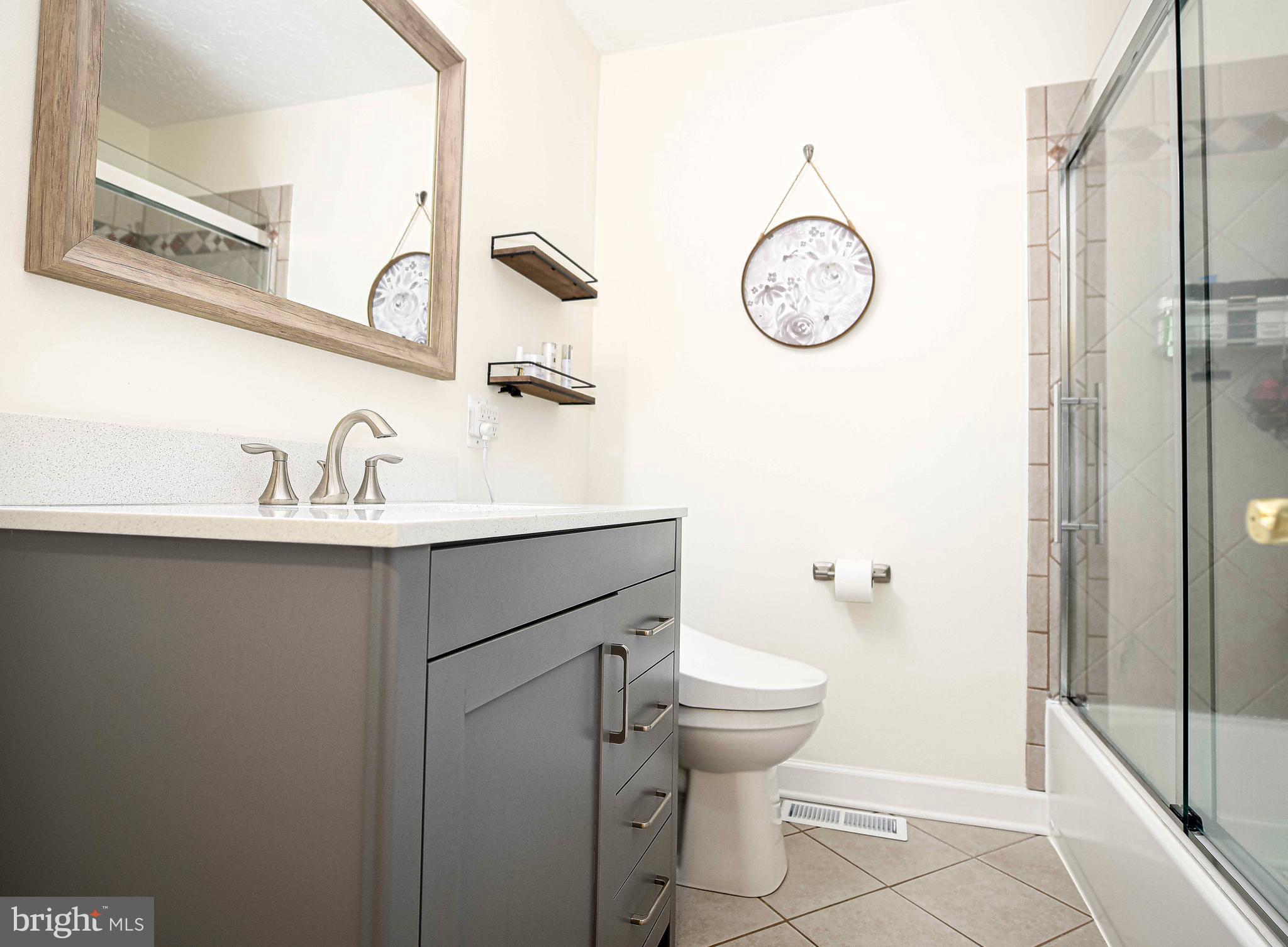 FAIRMONT - Residential