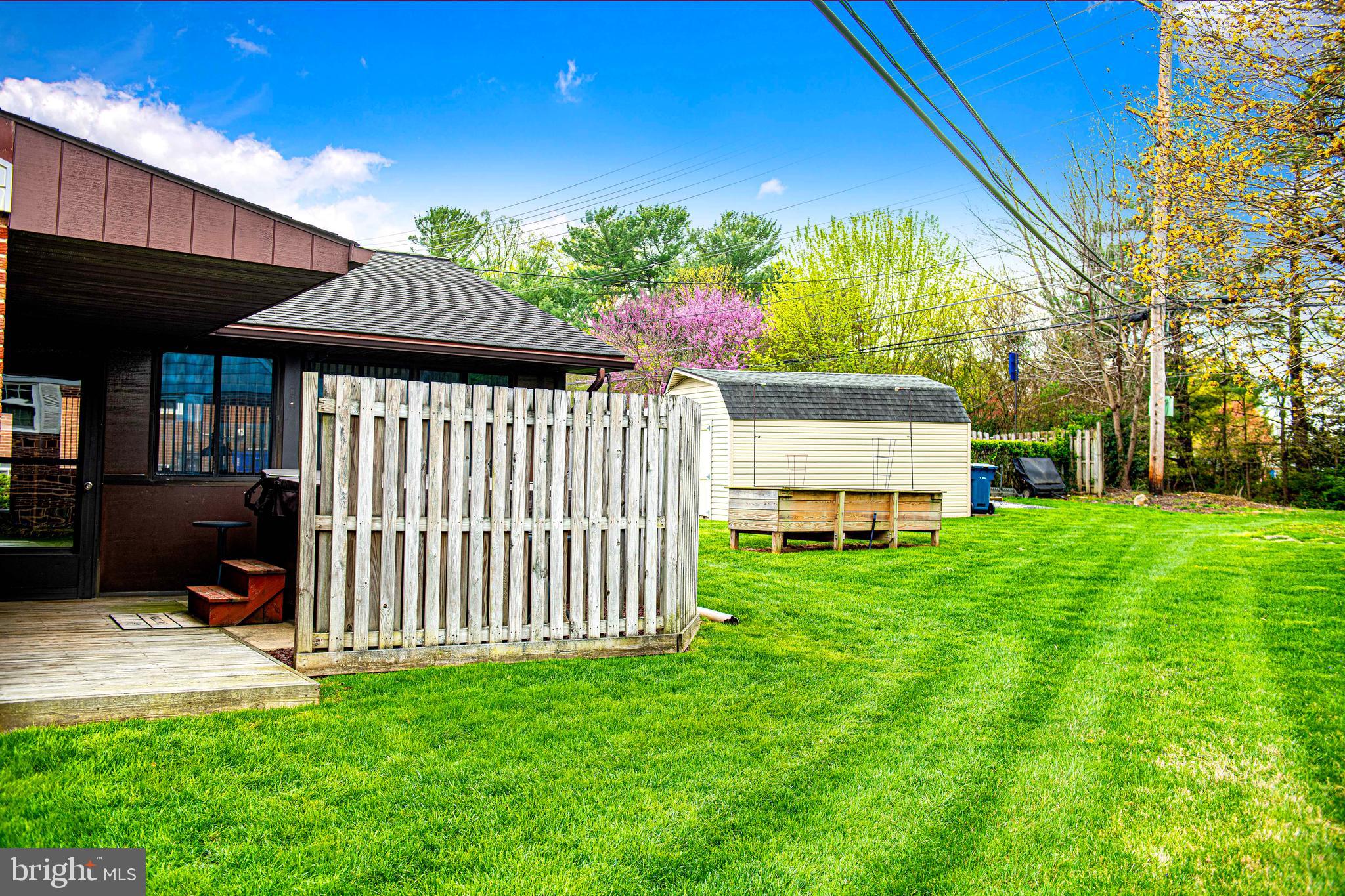 FAIRMONT - Residential