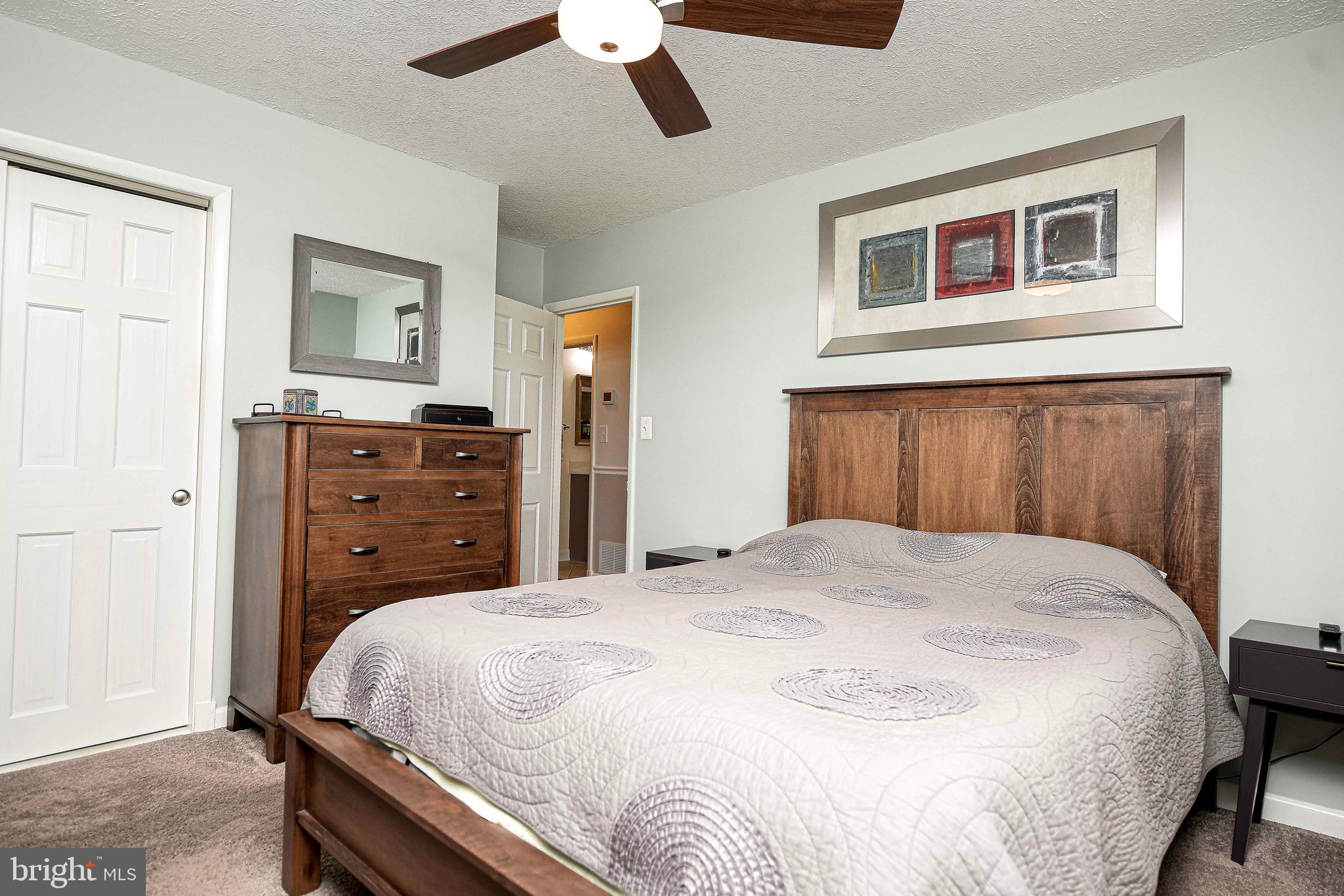 FAIRMONT - Residential