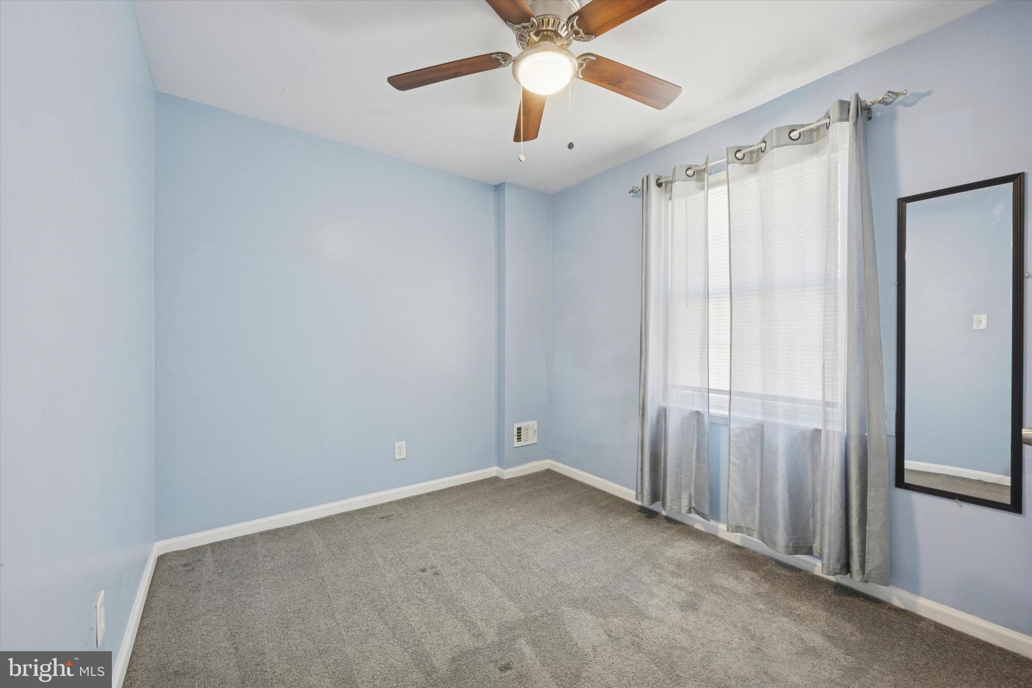 PHILADELPHIA (SOUTHWEST) - Residential