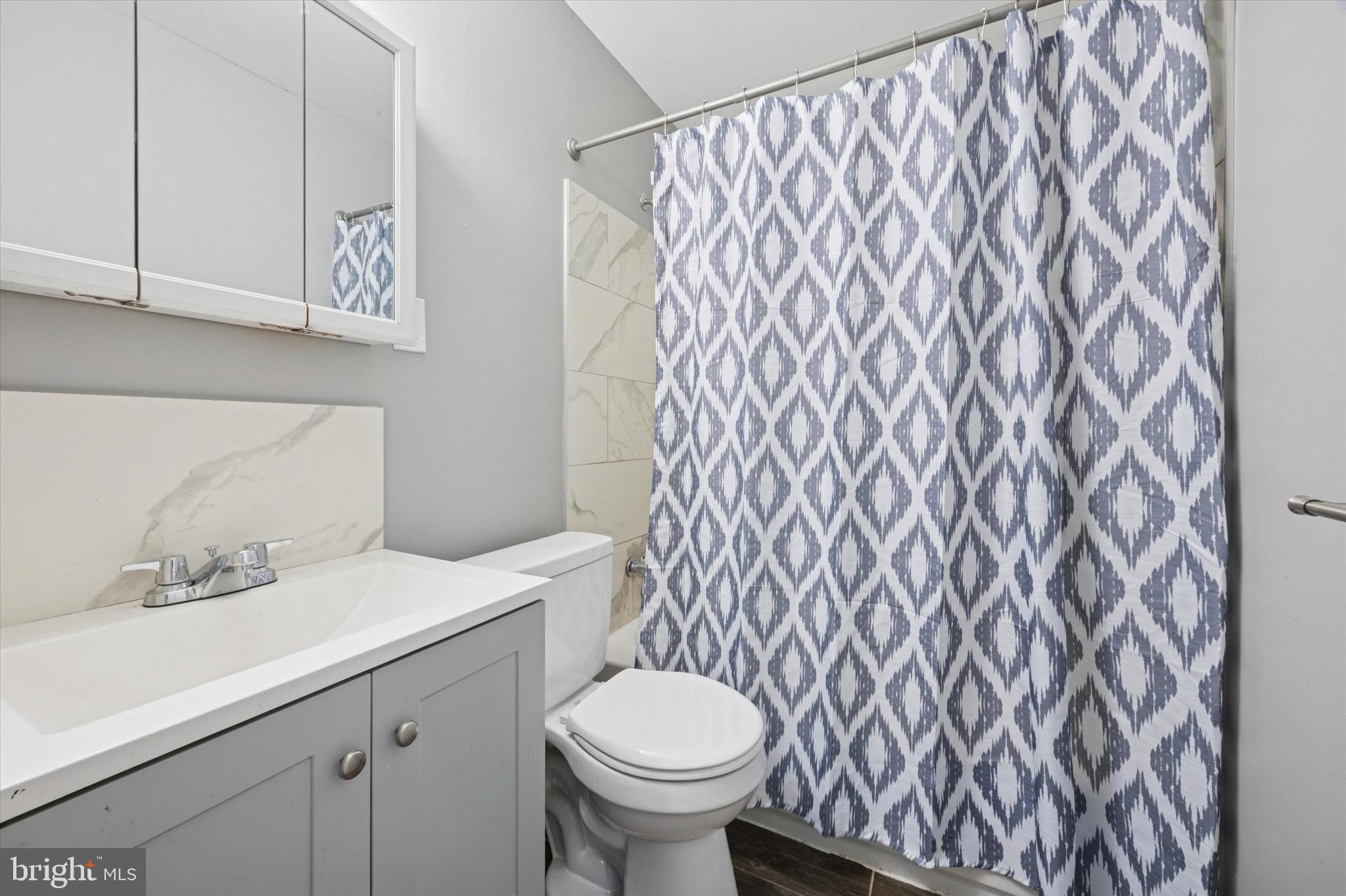 PHILADELPHIA (SOUTHWEST) - Residential