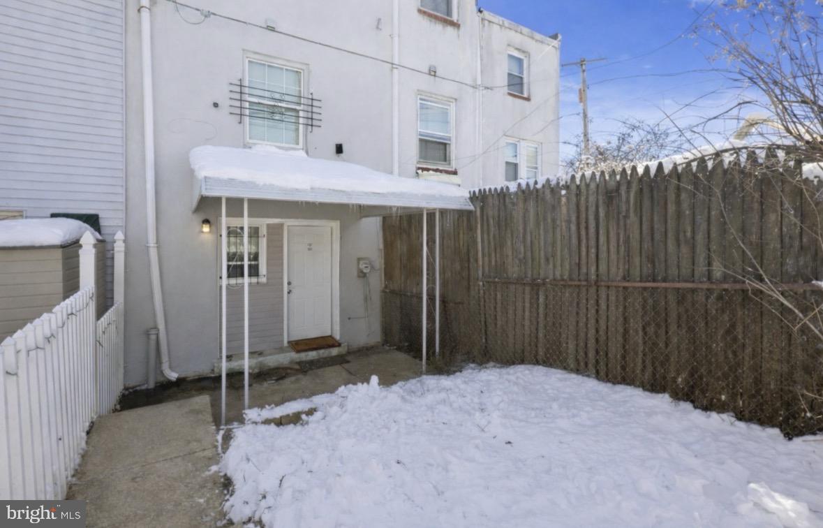 PHILADELPHIA (SOUTHWEST) - Residential