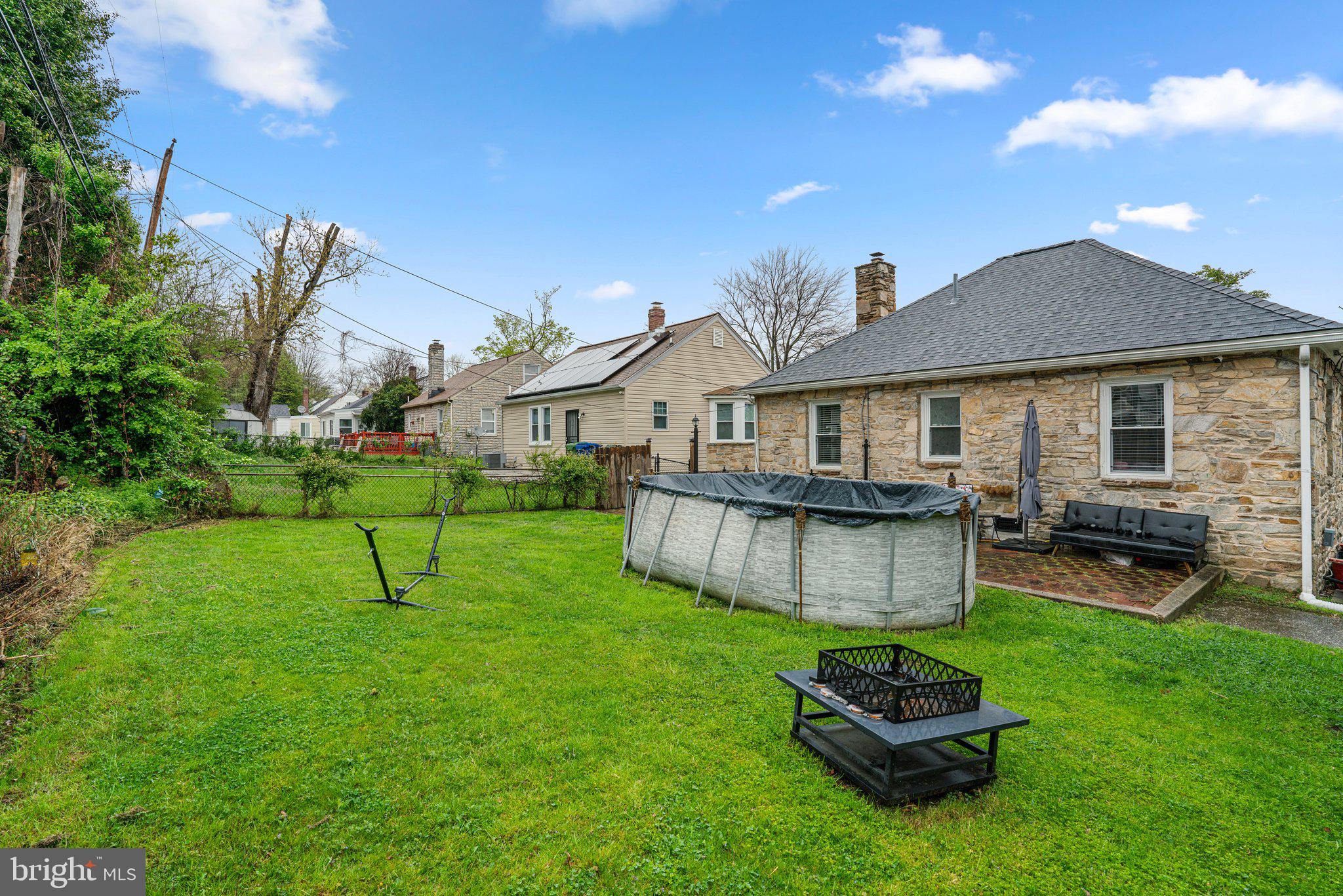 FRANKFORD - Residential