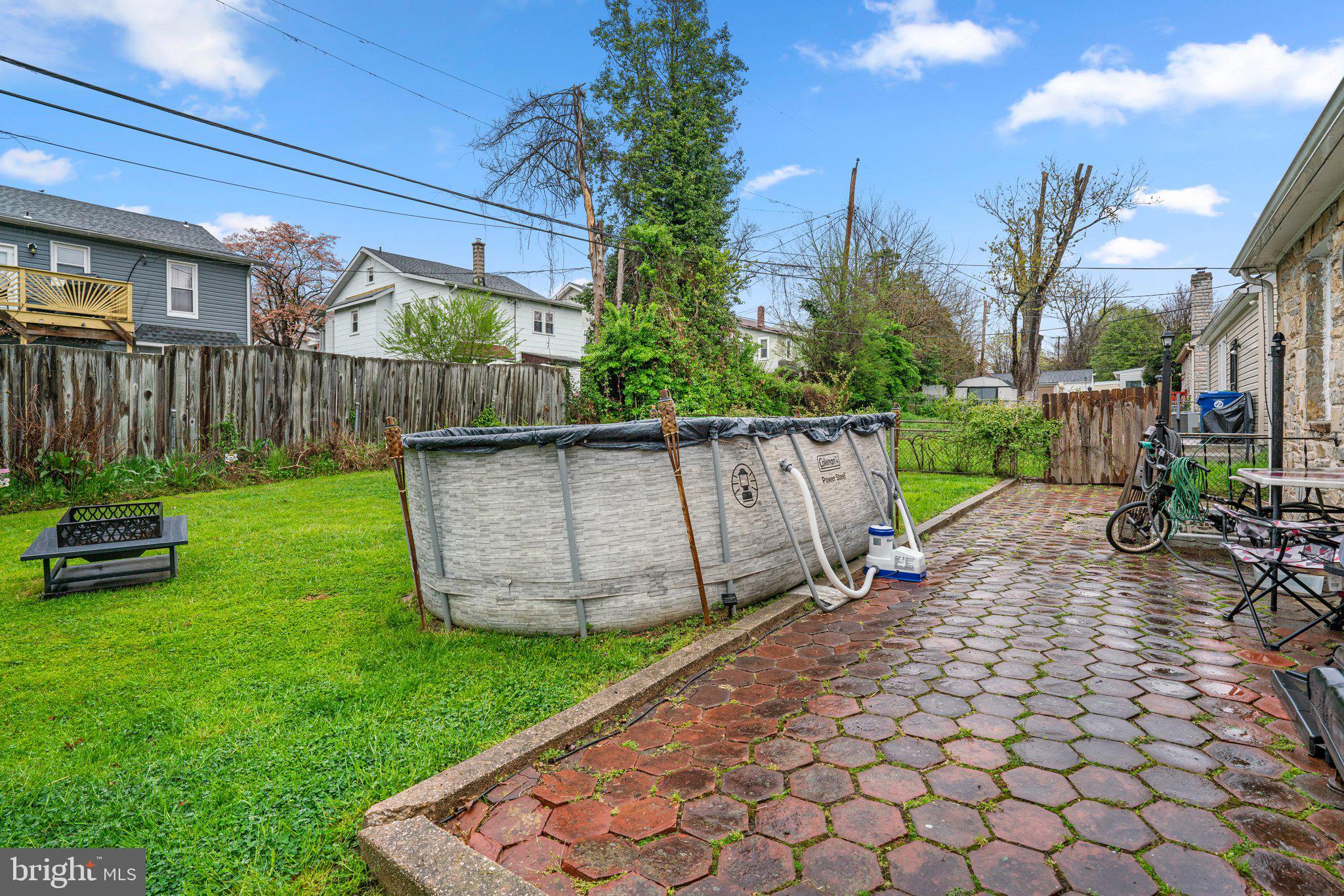 FRANKFORD - Residential