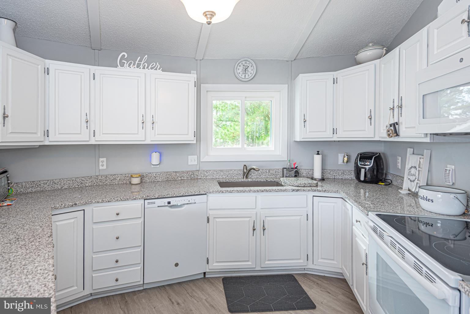 OCEAN PINES - NANTUCKET - Residential