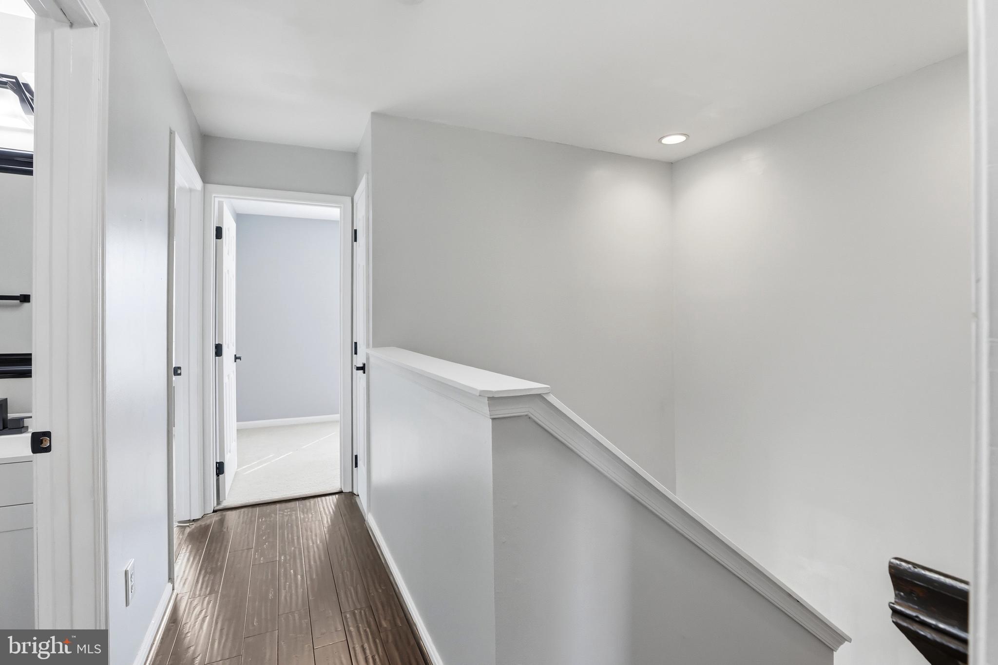 SUMMIT CREEK - Residential