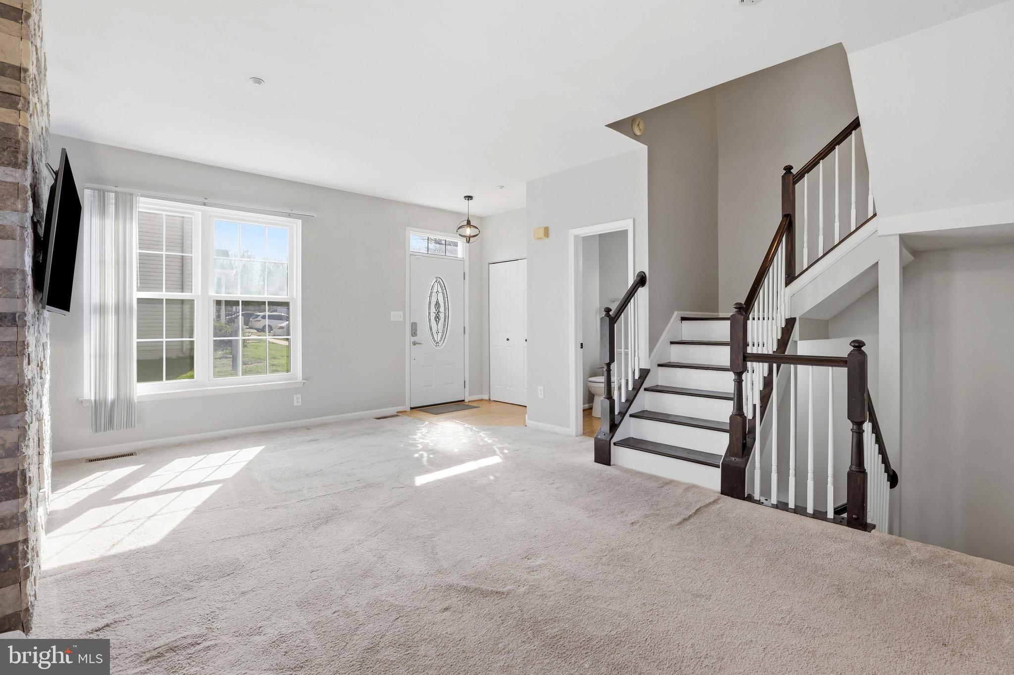 SUMMIT CREEK - Residential