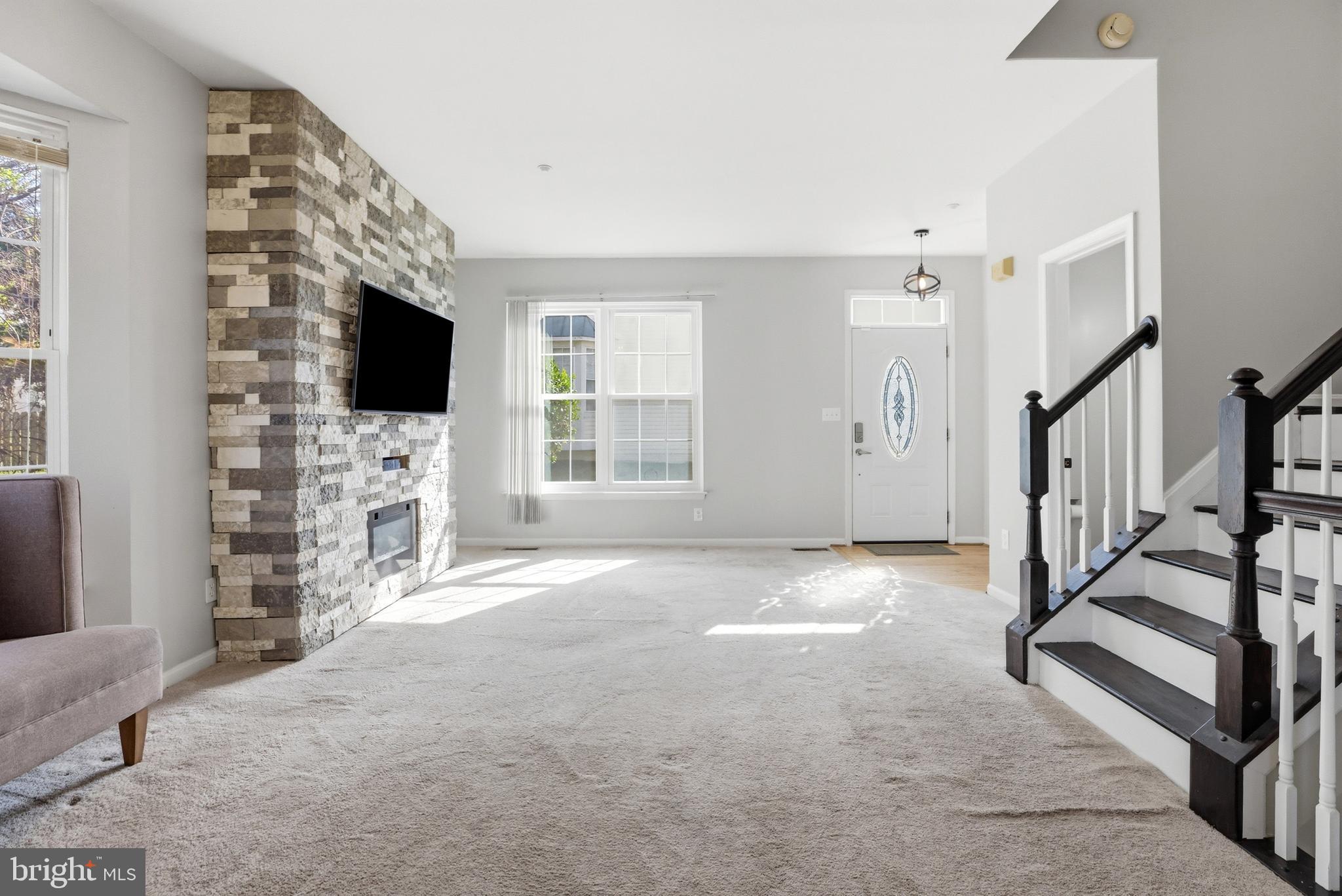 SUMMIT CREEK - Residential