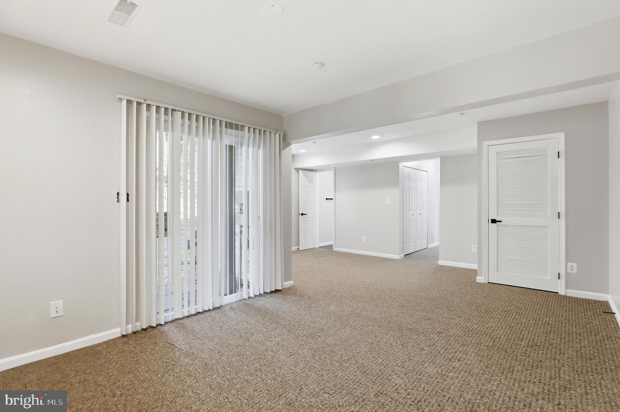 SUMMIT CREEK - Residential