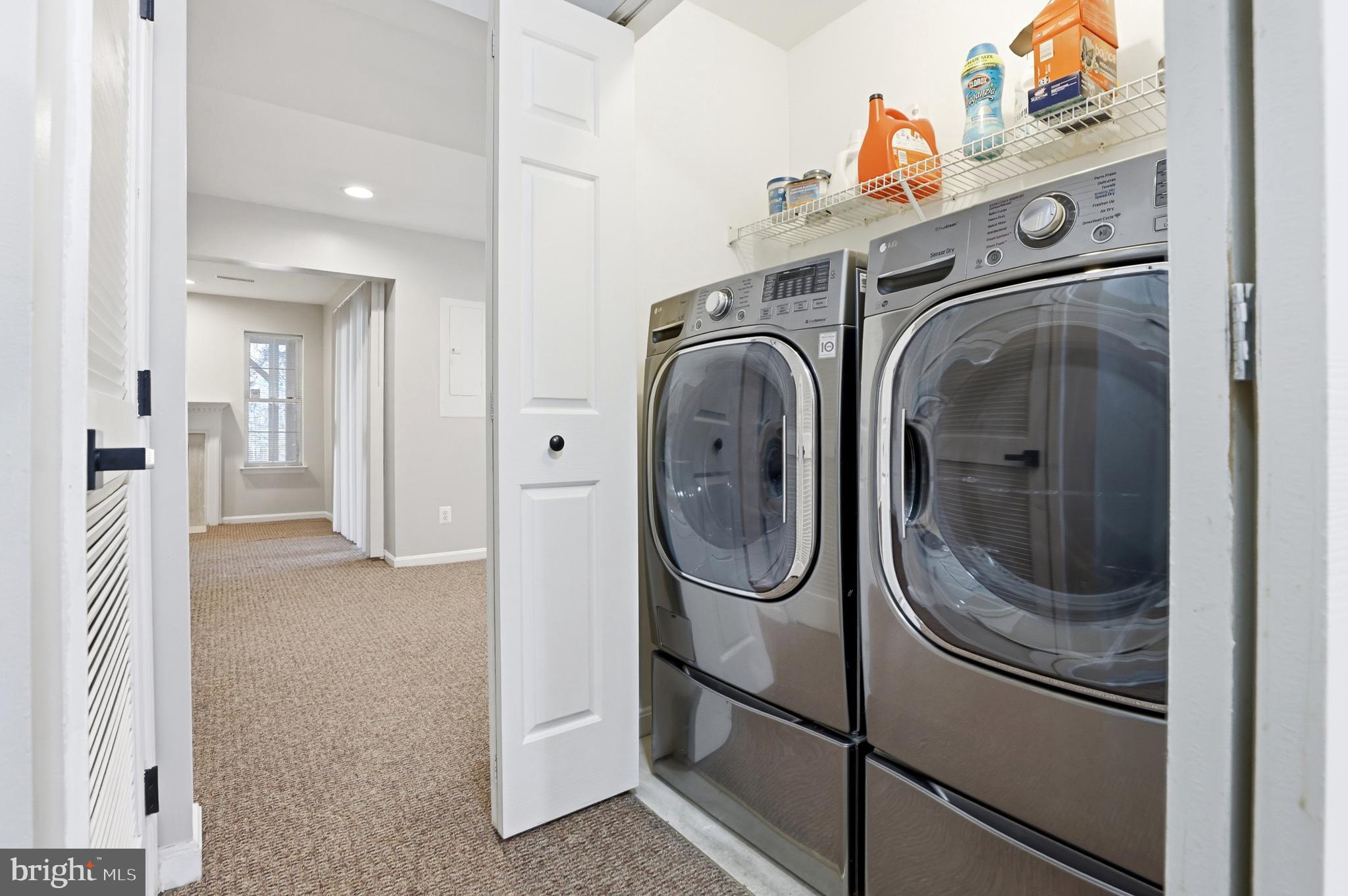 SUMMIT CREEK - Residential