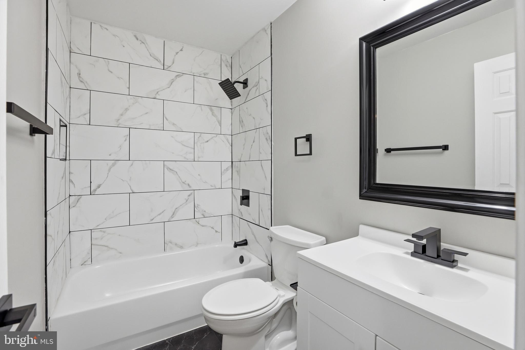 SUMMIT CREEK - Residential