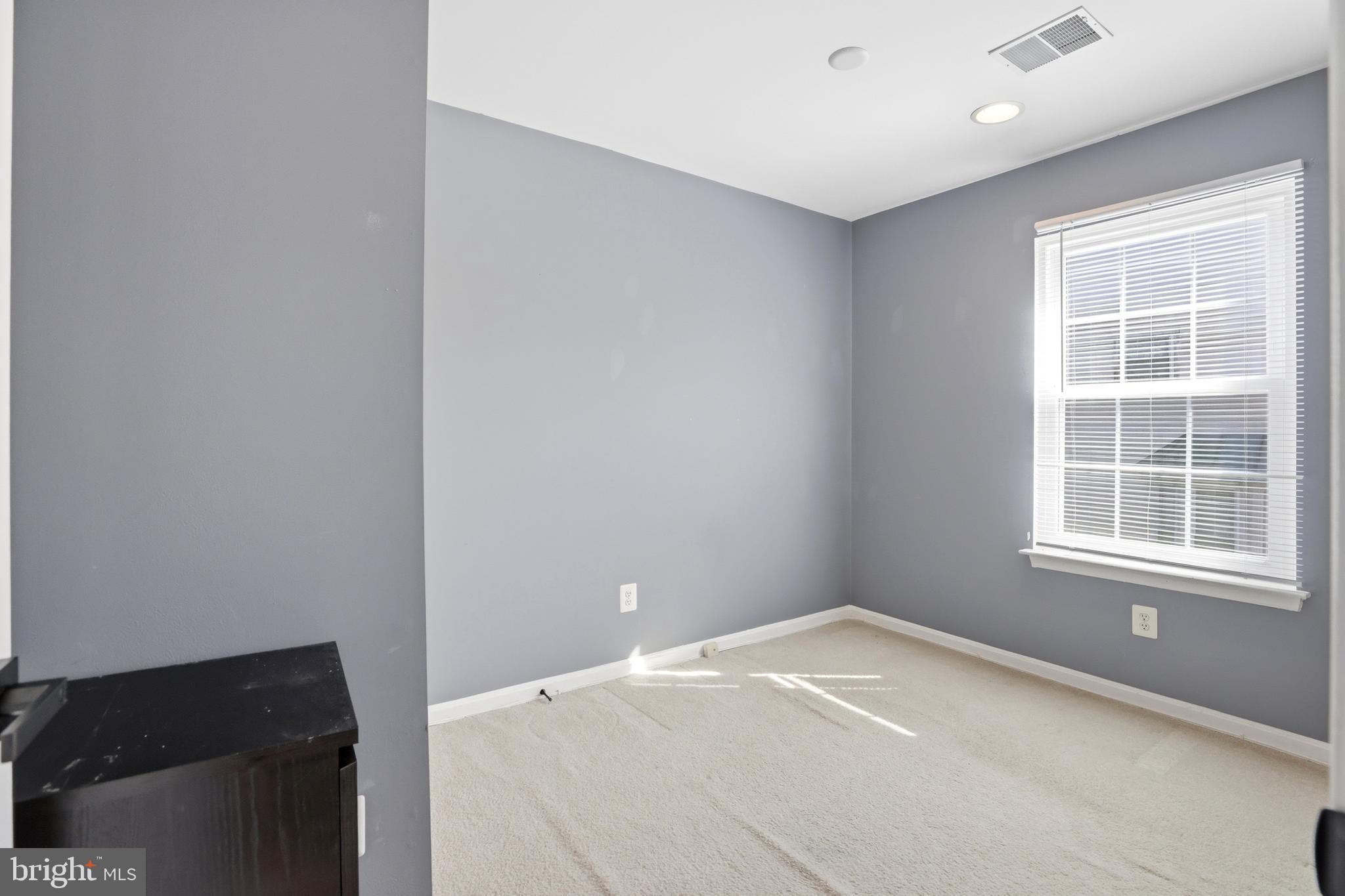 SUMMIT CREEK - Residential