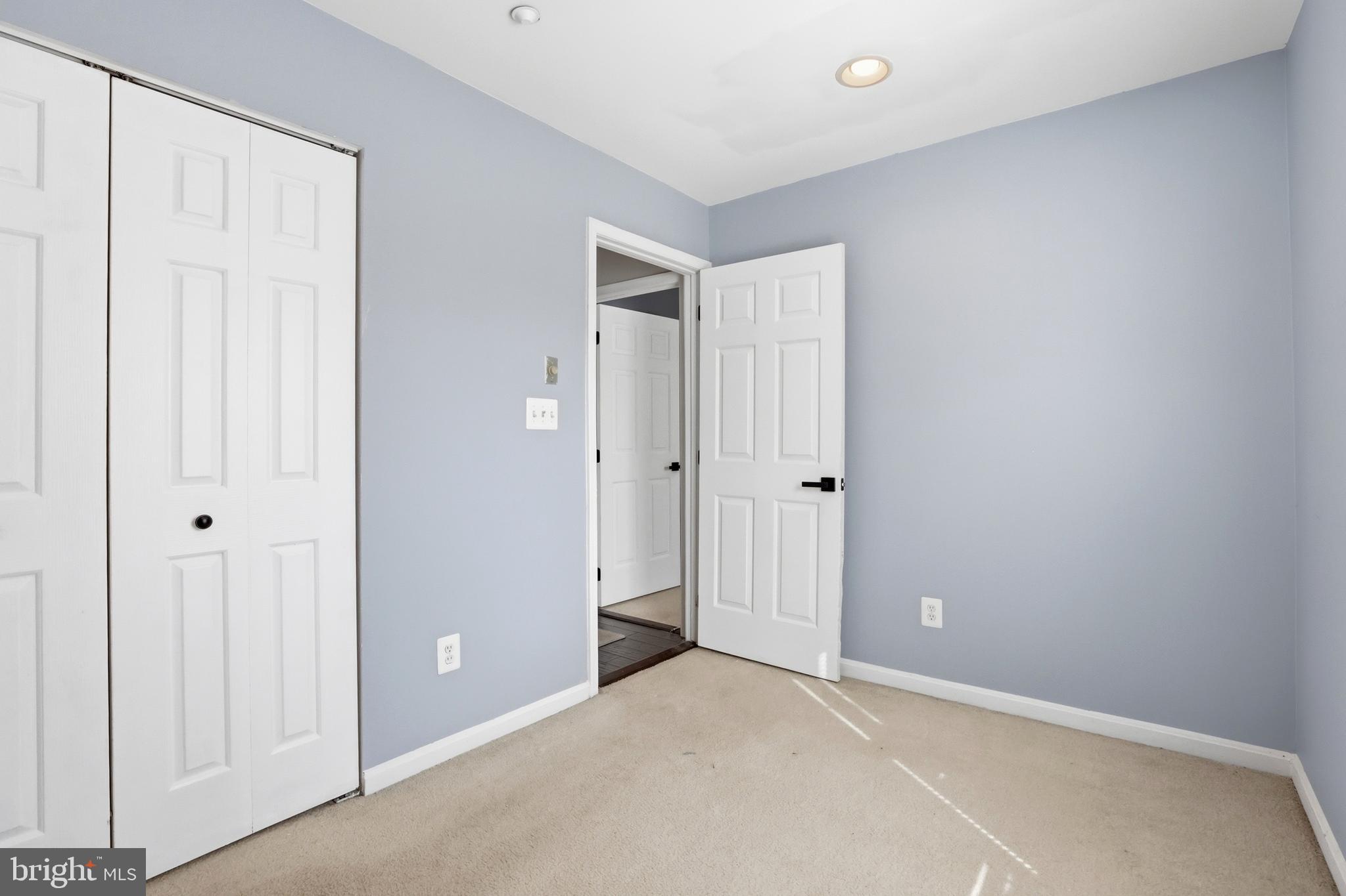 SUMMIT CREEK - Residential