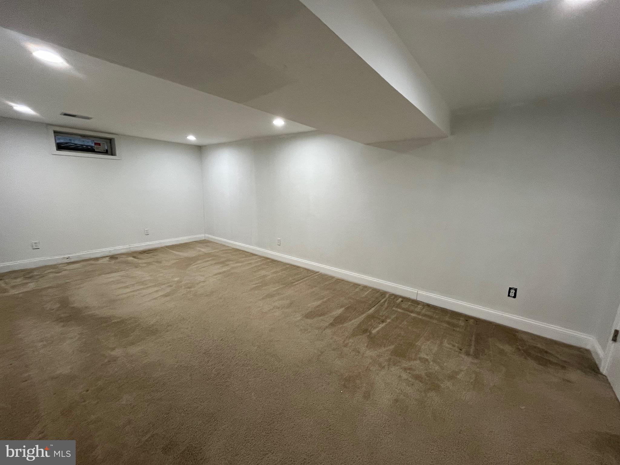 EDGEWOOD MEADOWS - Residential