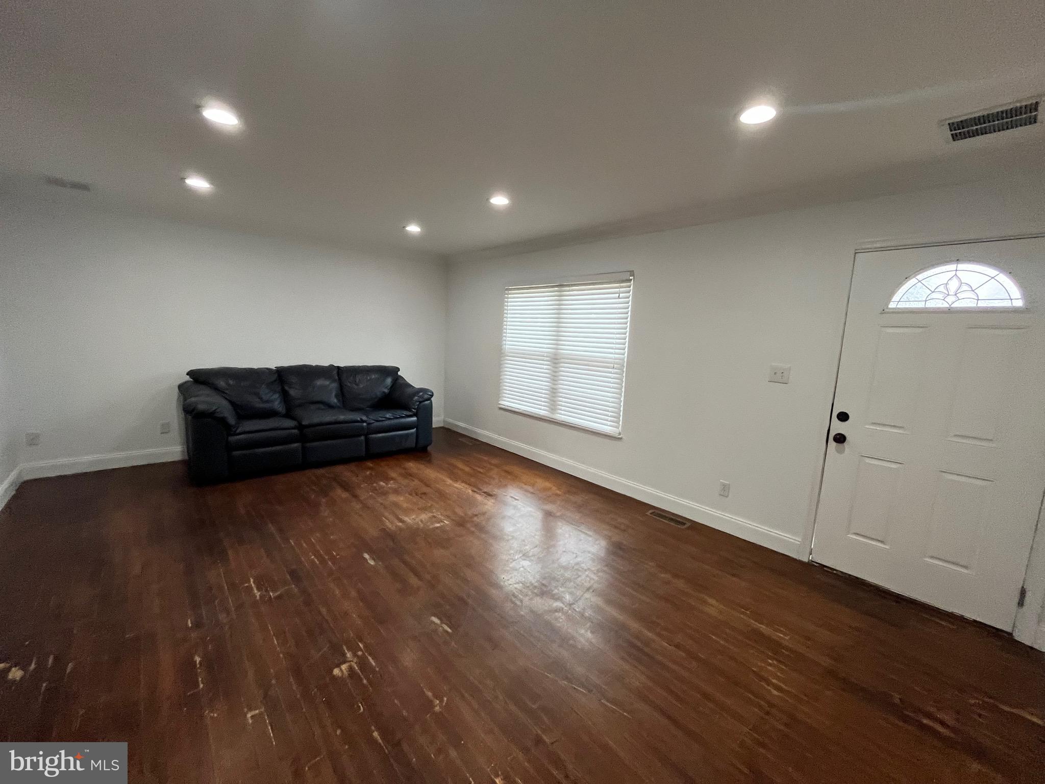 EDGEWOOD MEADOWS - Residential