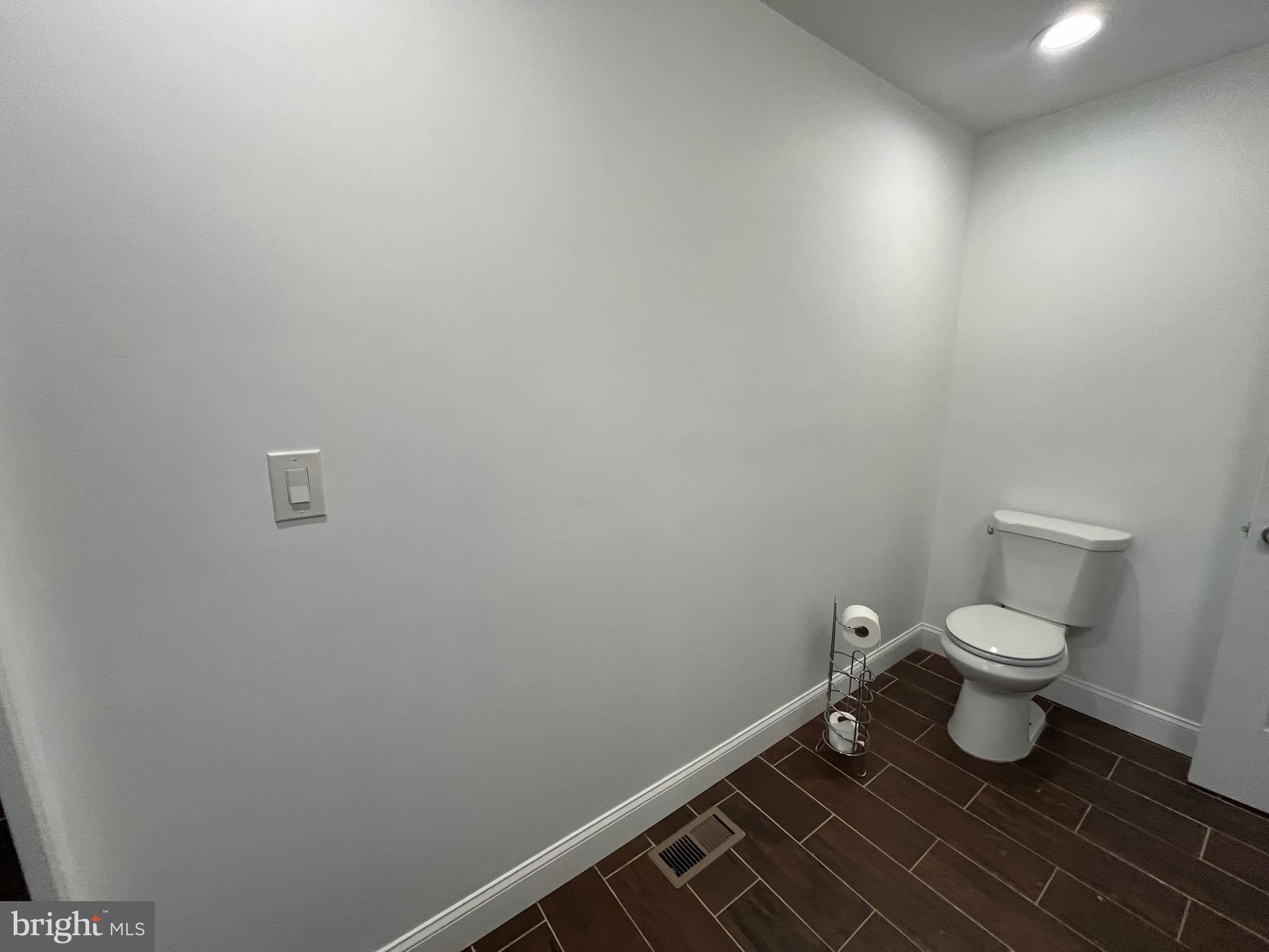 EDGEWOOD MEADOWS - Residential