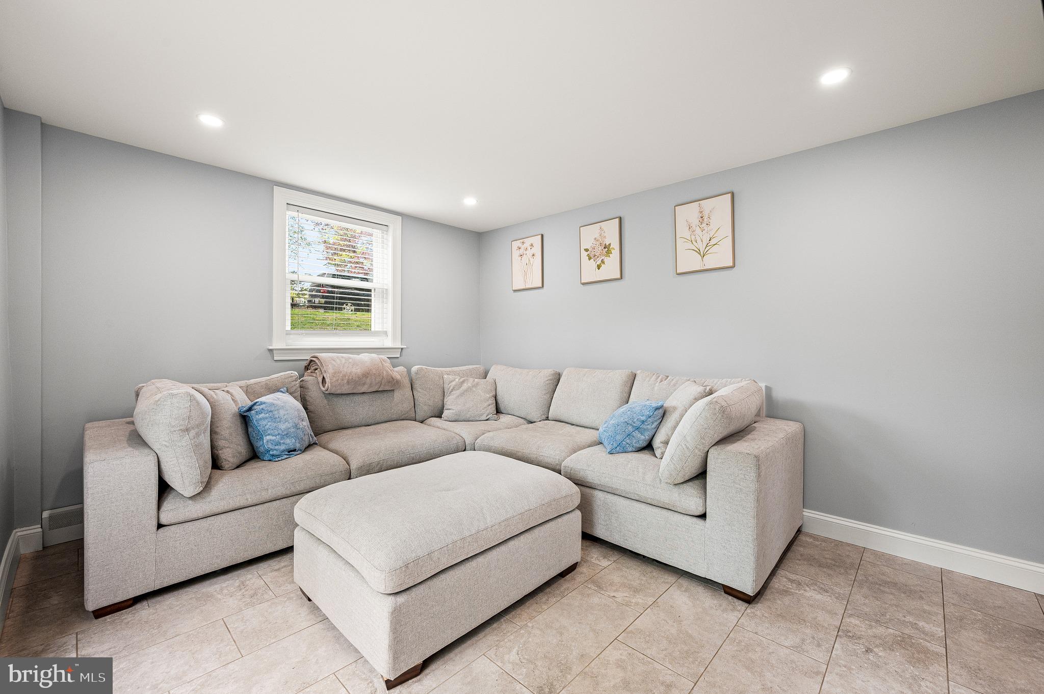 CONESTOGA FARMS - Residential