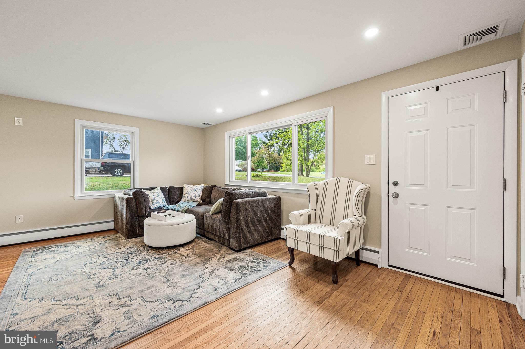 CONESTOGA FARMS - Residential