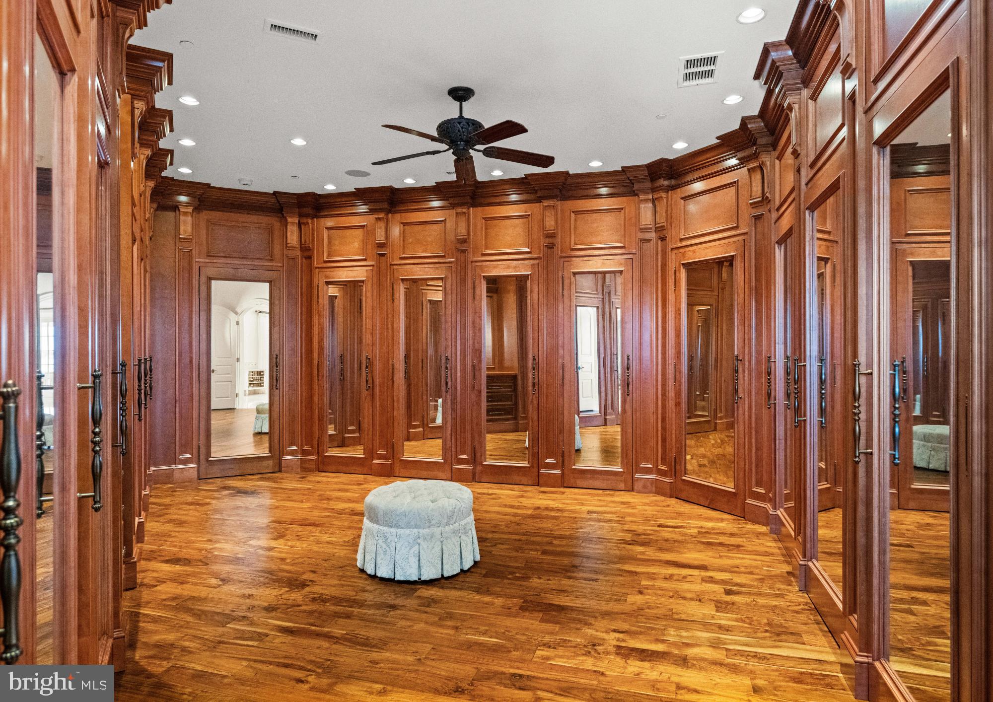 MORGAN'S POINT - Residential