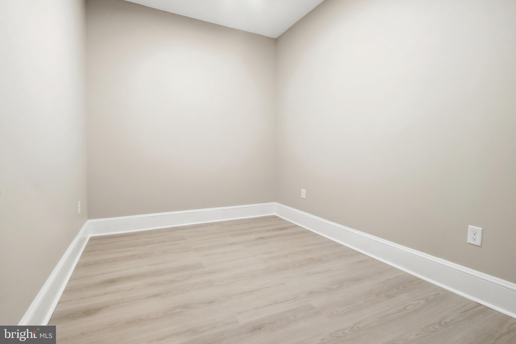 ARLINGTON - Residential