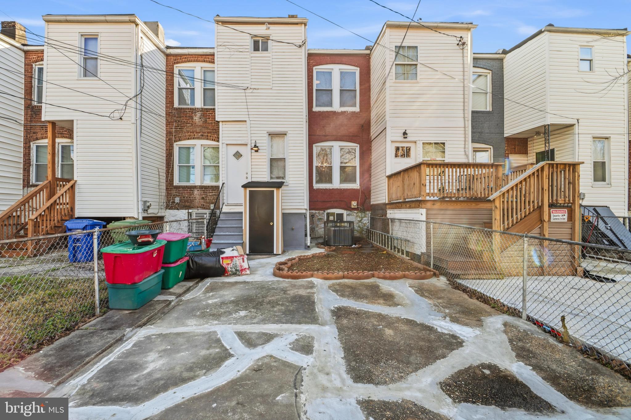 ARLINGTON - Residential