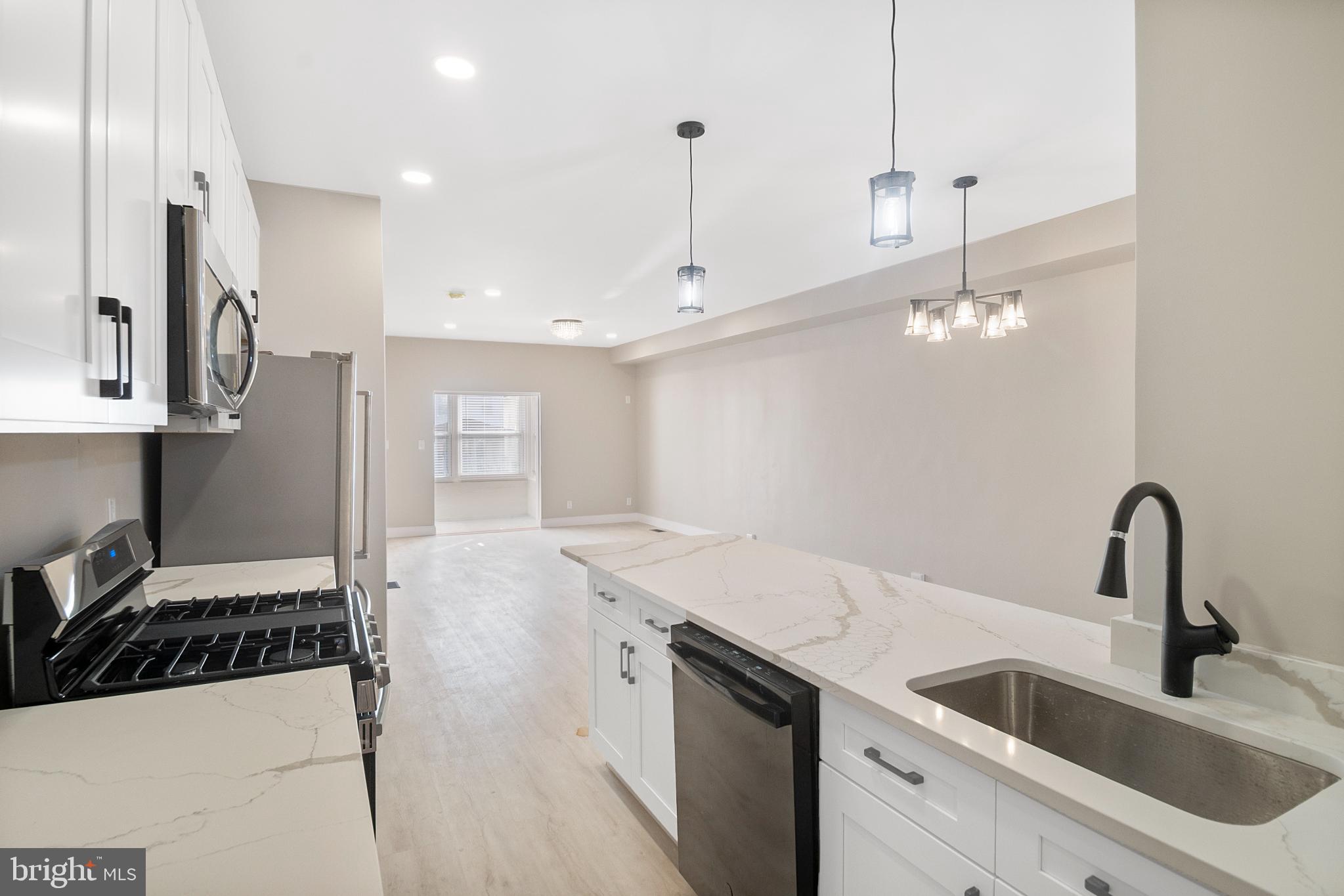 ARLINGTON - Residential