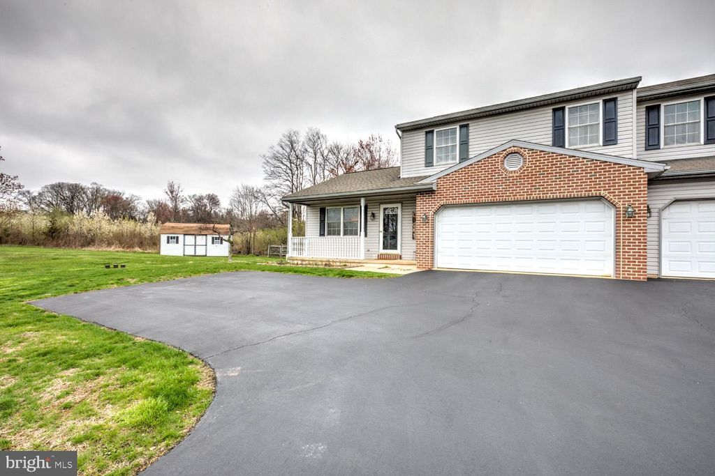 Photo of 23 Rosemont Drive, DENVER, PA 17517 (MLS # PALA2068026)